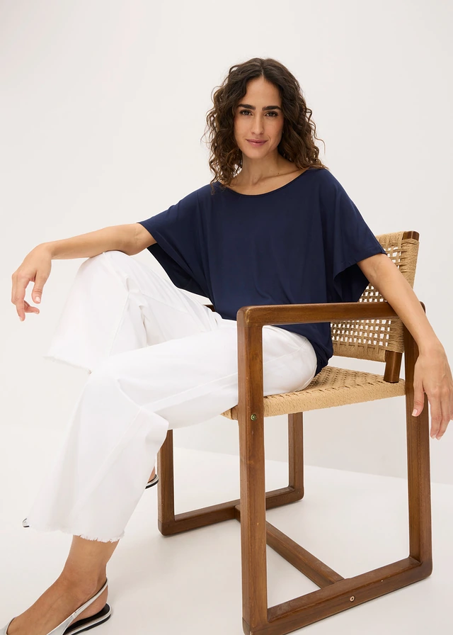 Bluză din material cu viscoză • bleumarin • magazin bonprix