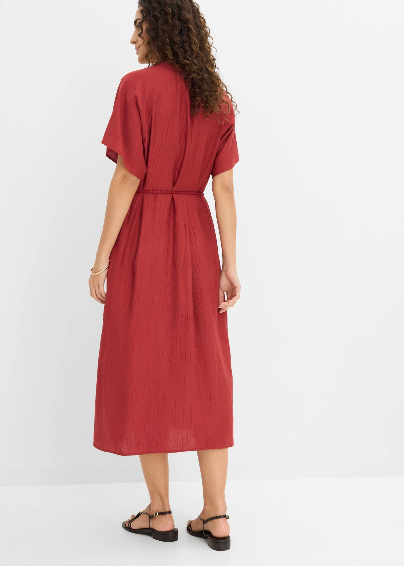 Robe midi douce • rouge désert • Boutique bonprix