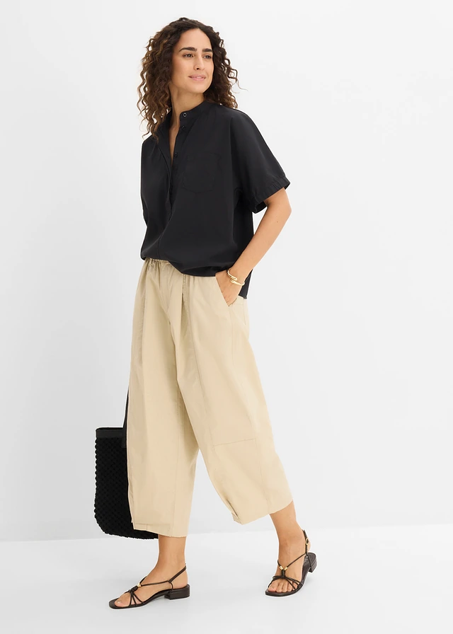 Blouse manches courtes à épaules descendues noir