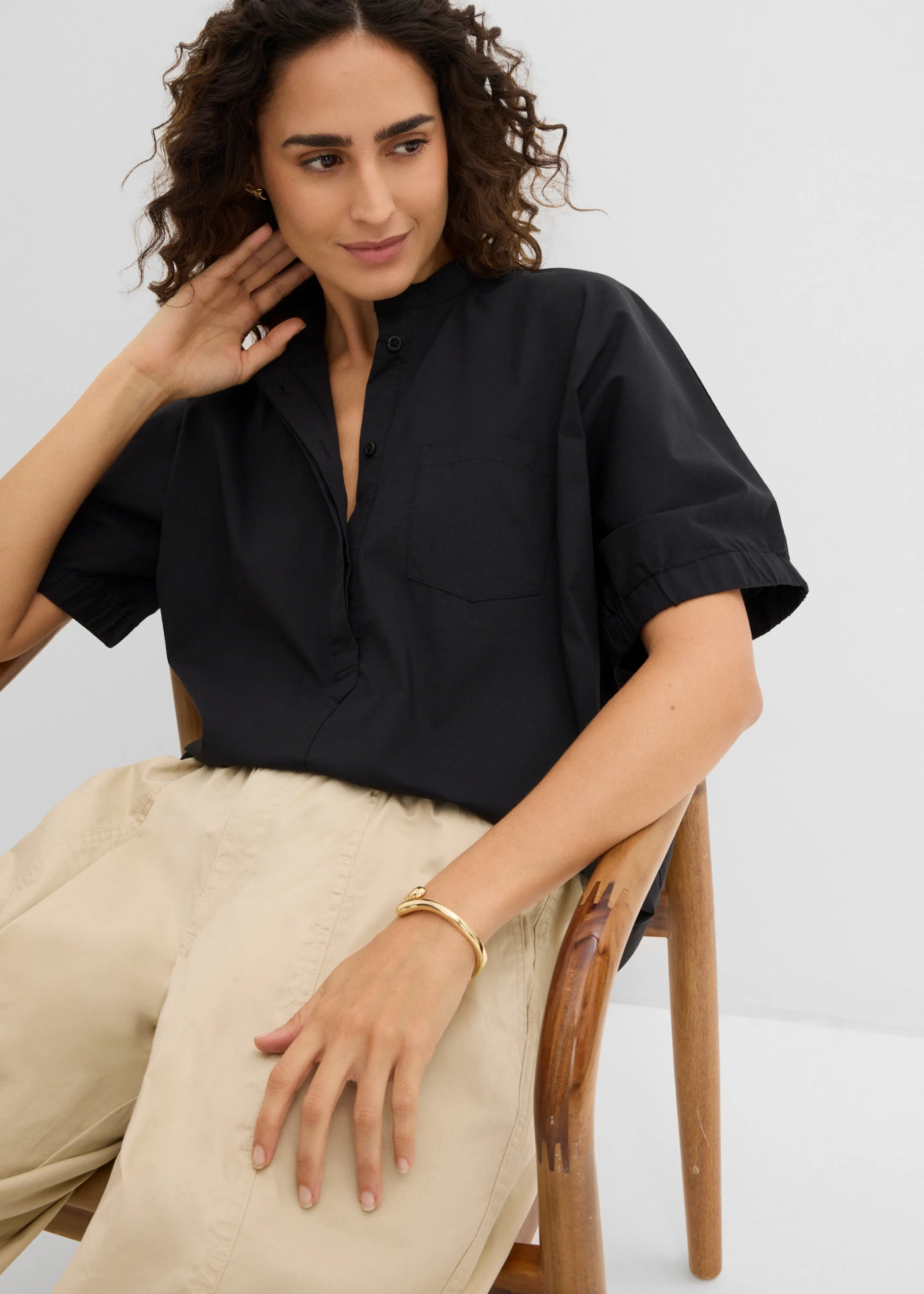 Pantalon barrel en coton extensible • sable clair • Boutique bonprix