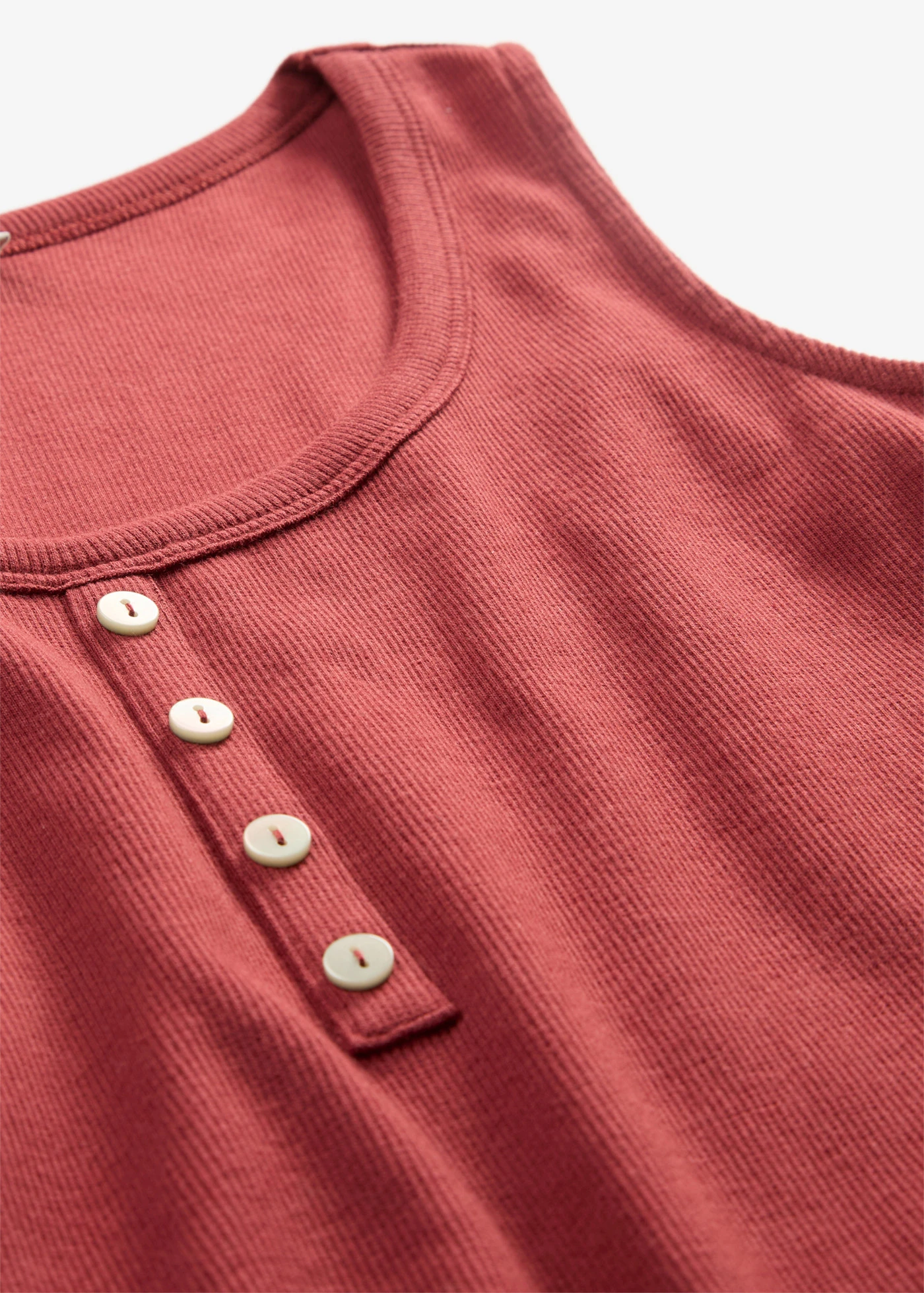 Top côtelé longueur hanches • rouge désert • Boutique bonprix