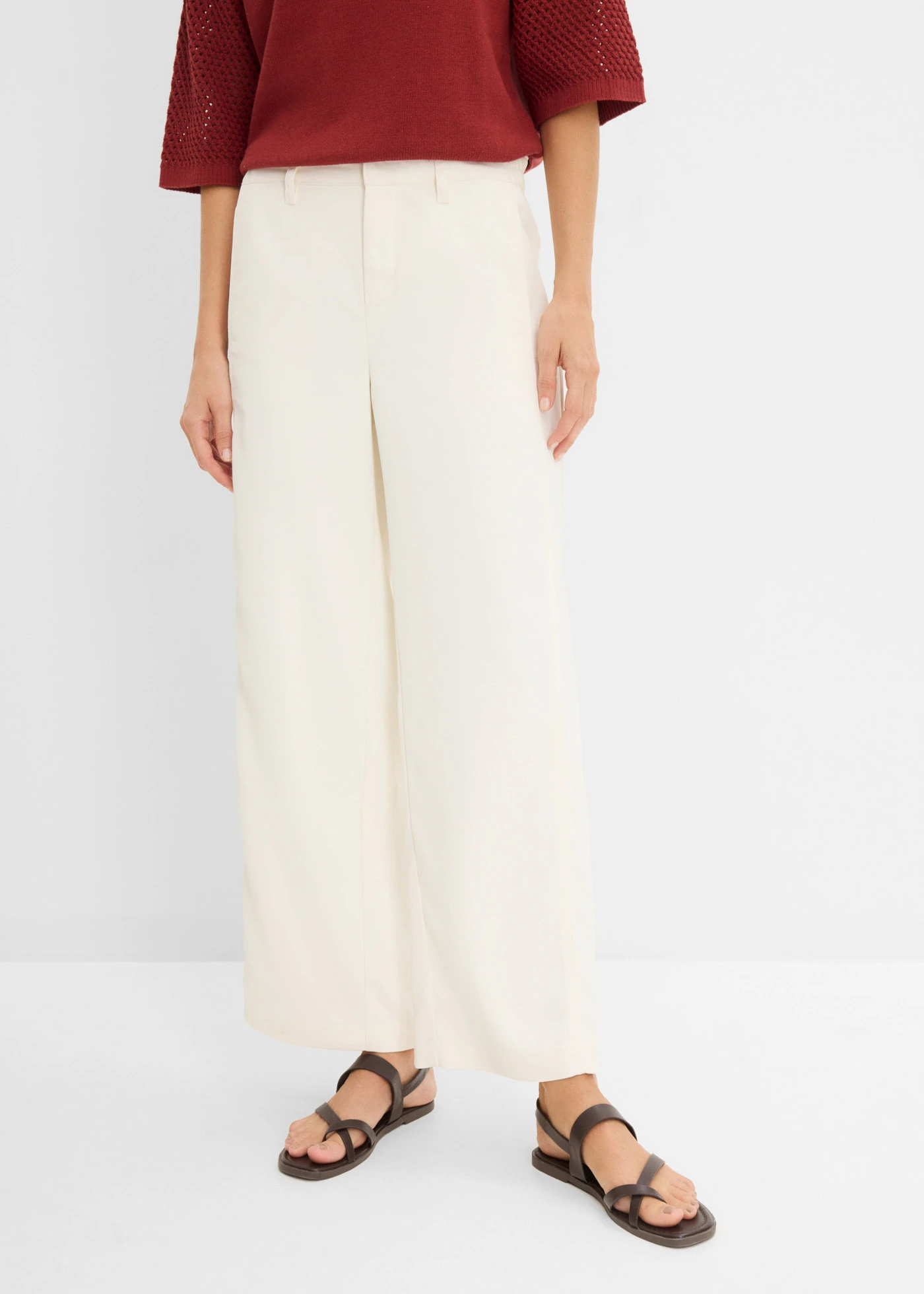 Pantaloni de vară ceva mai scurți • ecru • magazin bonprix