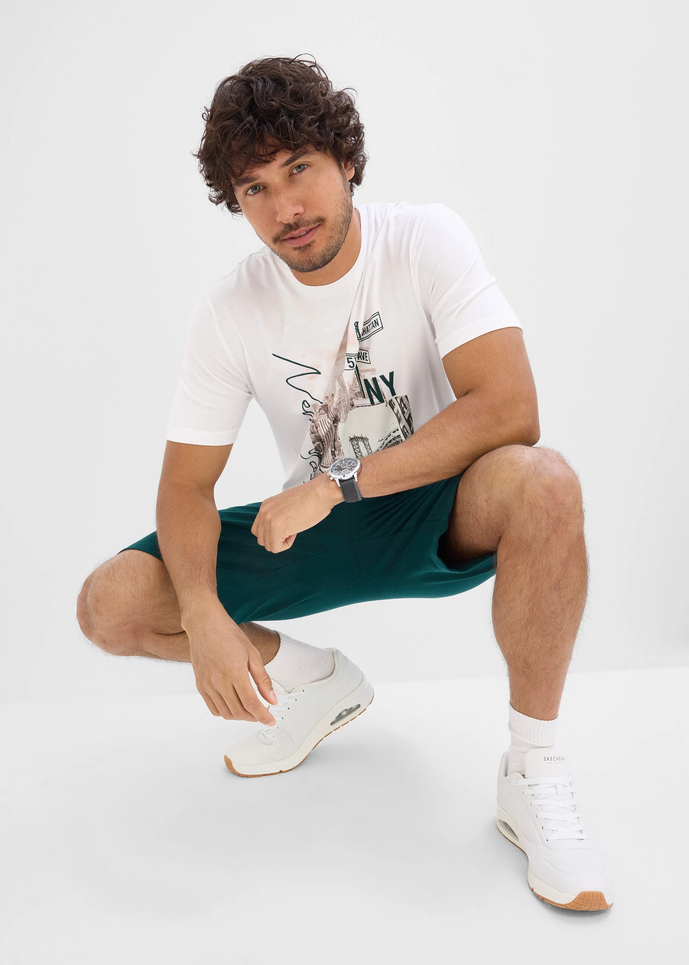 T-shirt i krótkie spodnie (komplet 2-cz.) • biało-ciemnozielony z nadrukiem • sklep bonprix