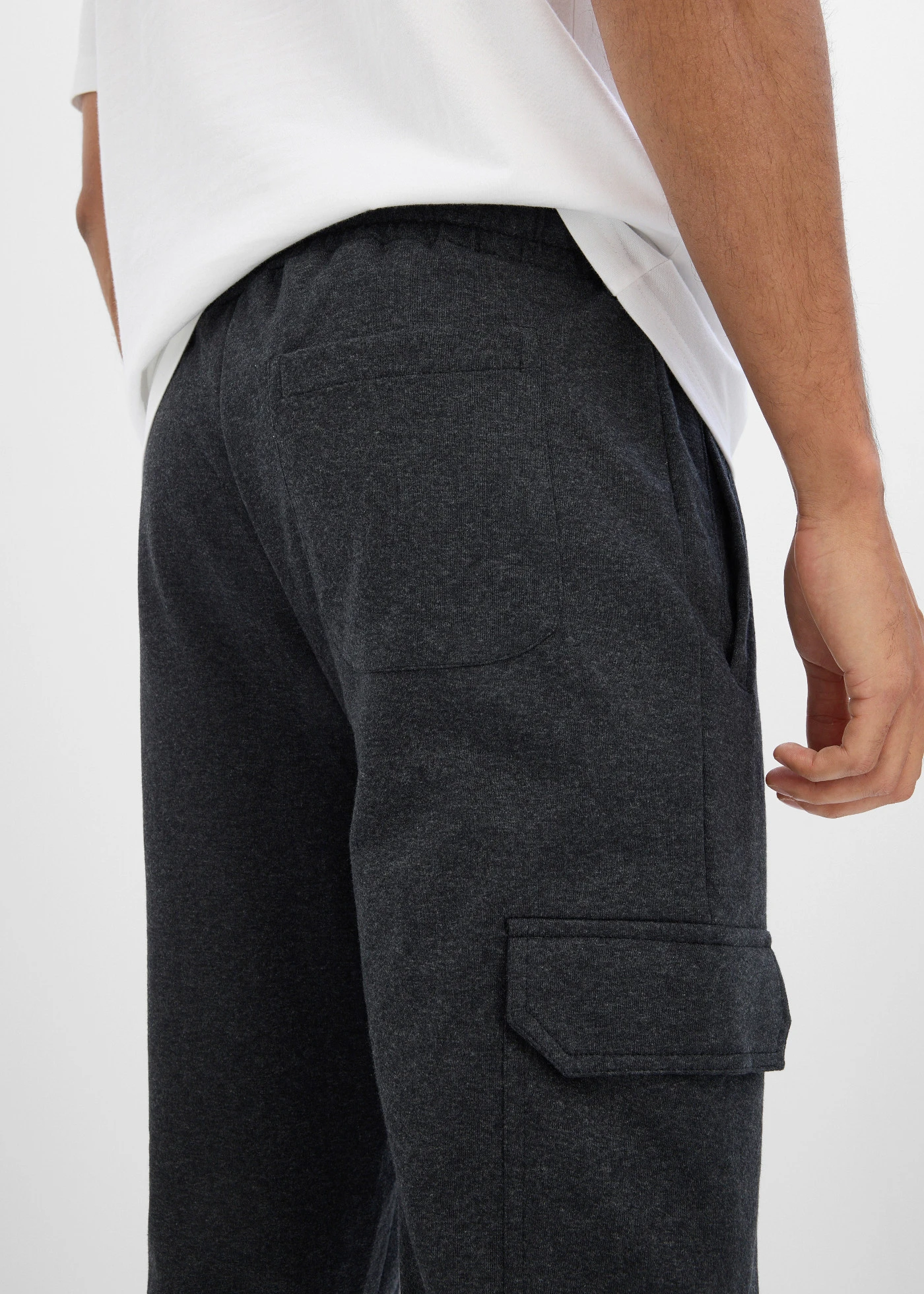 Bermude casual cu buzunare cargo 100% din bumbac organic • gri-antracit melanj • magazin bonprix