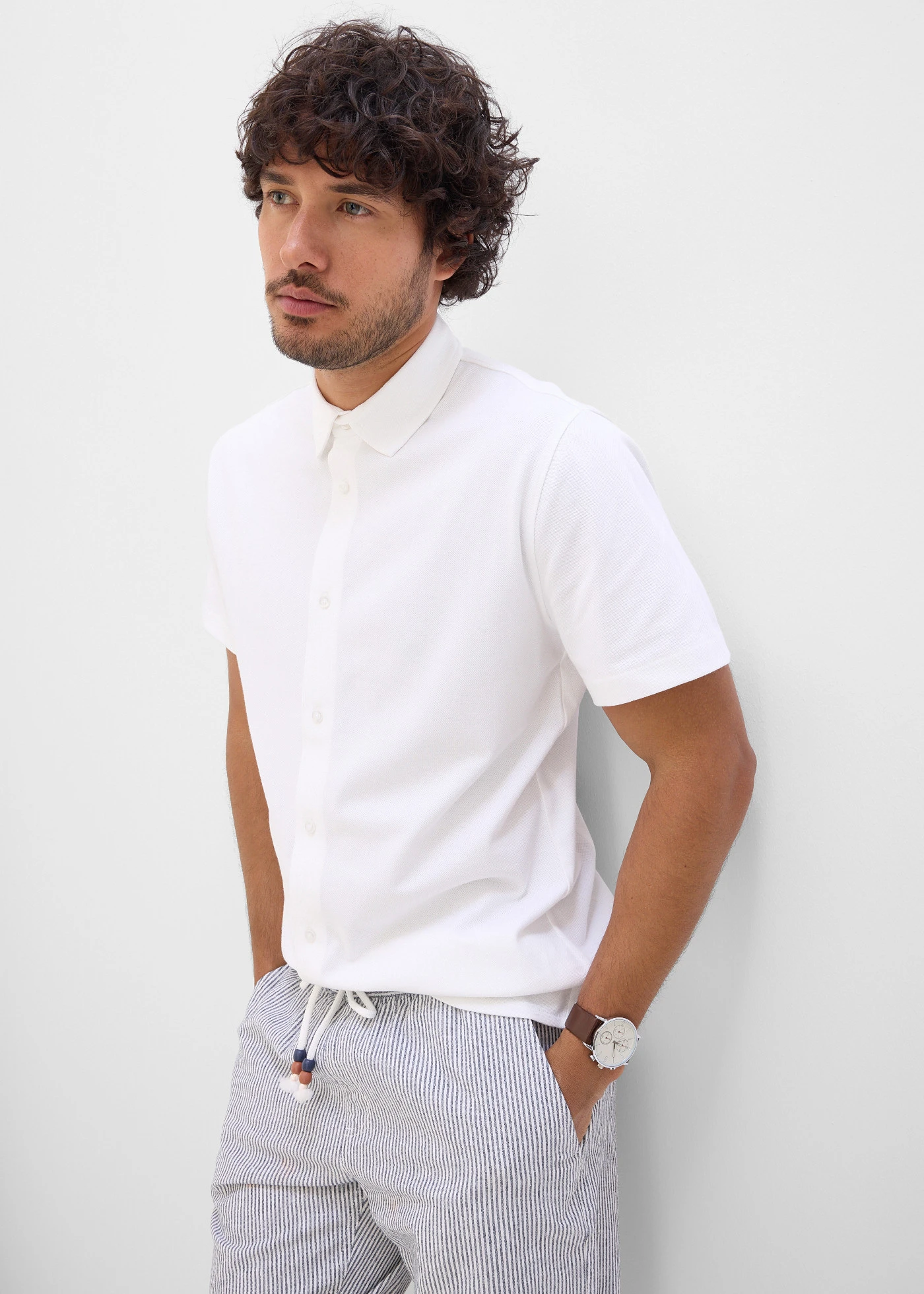 Cămașă cu mâneci scurte din material foarte elastic piqué Slim Fit • alb • magazin bonprix