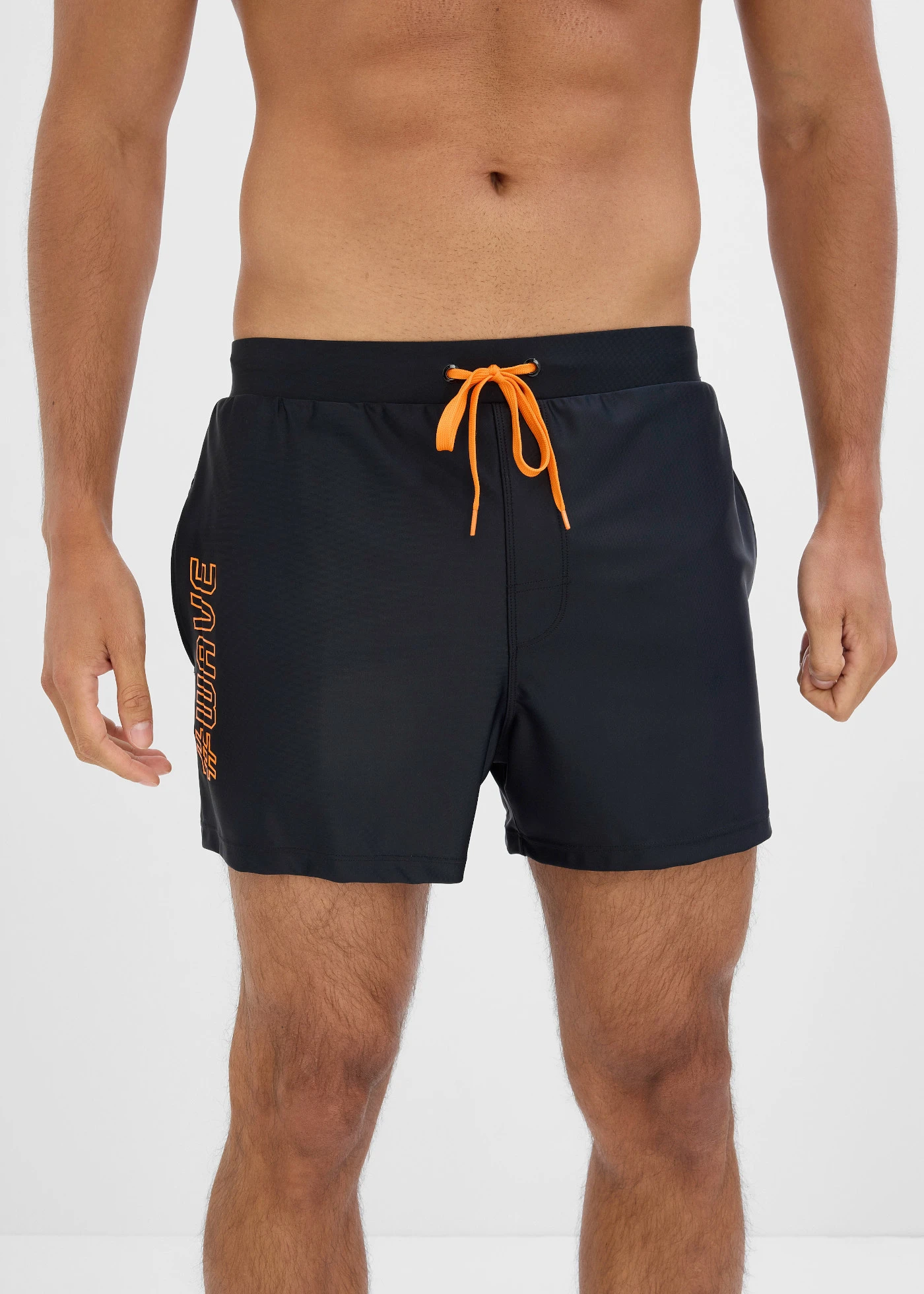 Koupací šortky z elastického materiálu • černo-oranžová • bonprix obchod