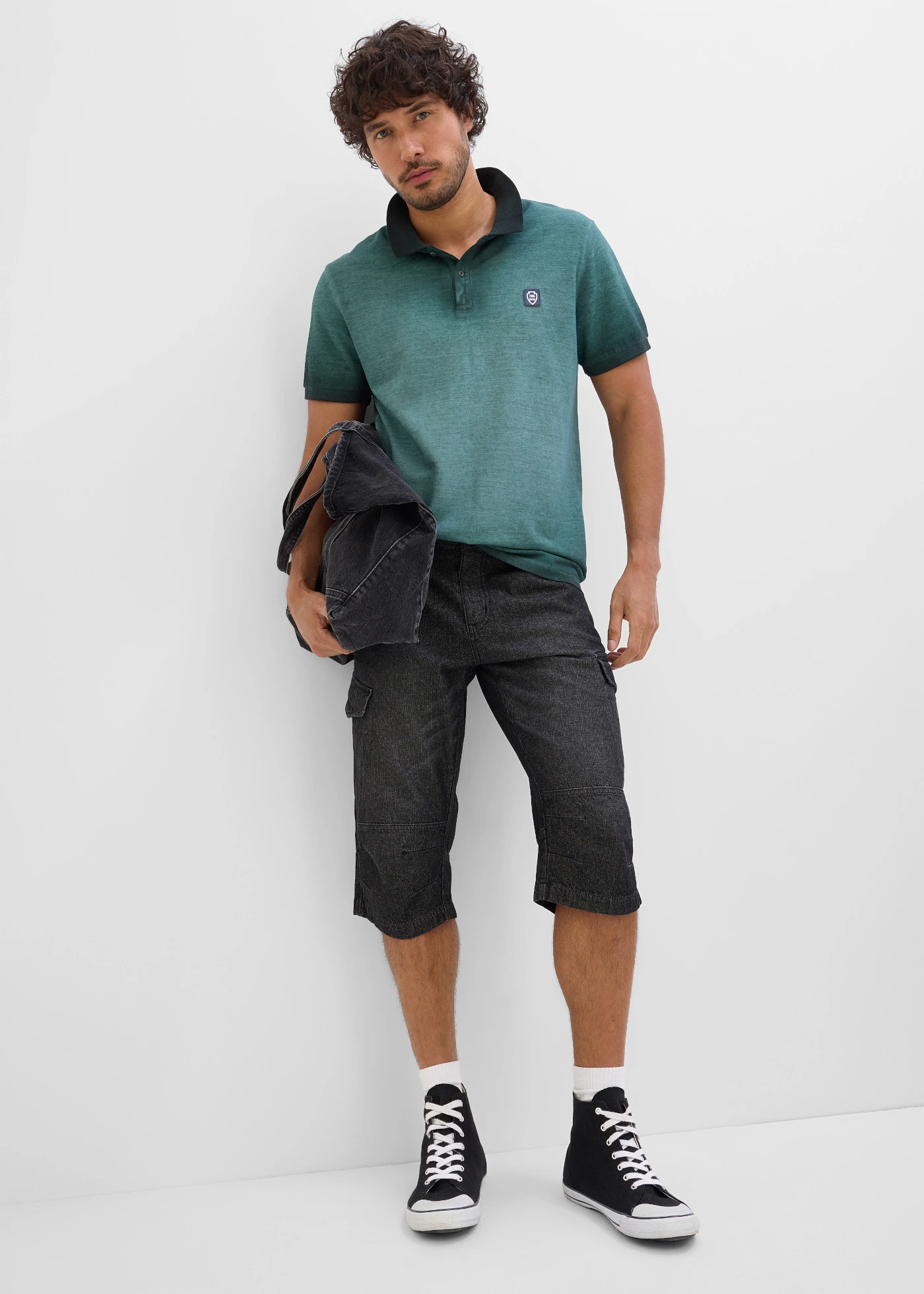 Bermuda long poches cargo en denim léger, coupe loose • noir denim • Boutique bonprix