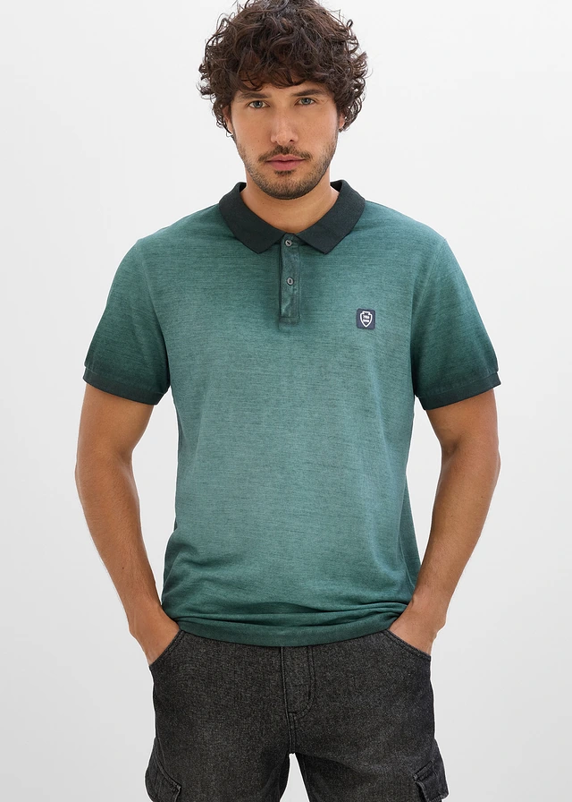 Piqué poloshirt in washed out look