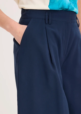 Bermuda van soepele viscose • donkerblauw • bonprix online shop