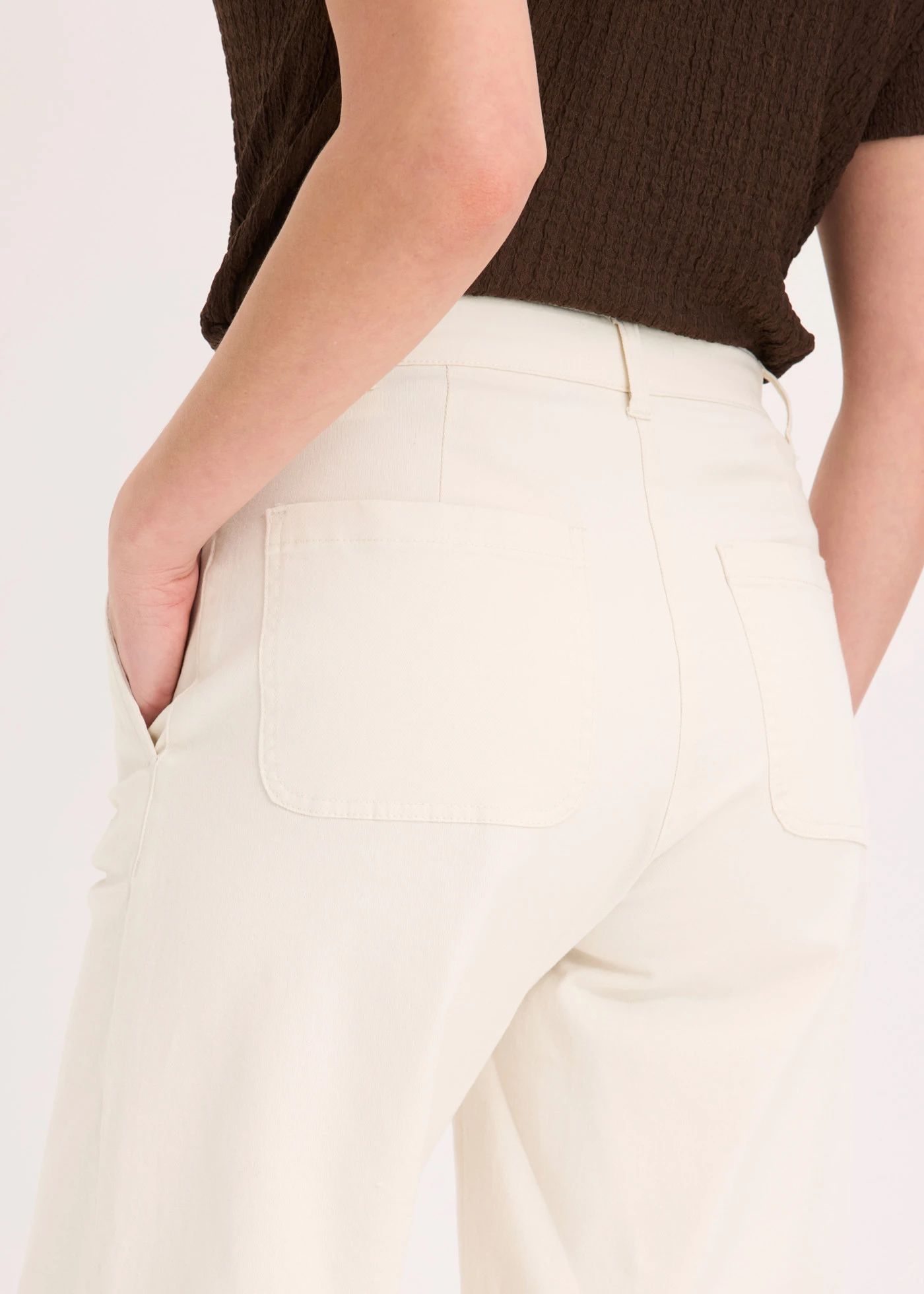 Bermudashort met wijde pijpen van elastisch twill • wolwit • bonprix online shop