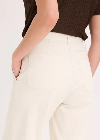 Bermudashort met wijde pijpen van elastisch twill • wolwit • bonprix online shop