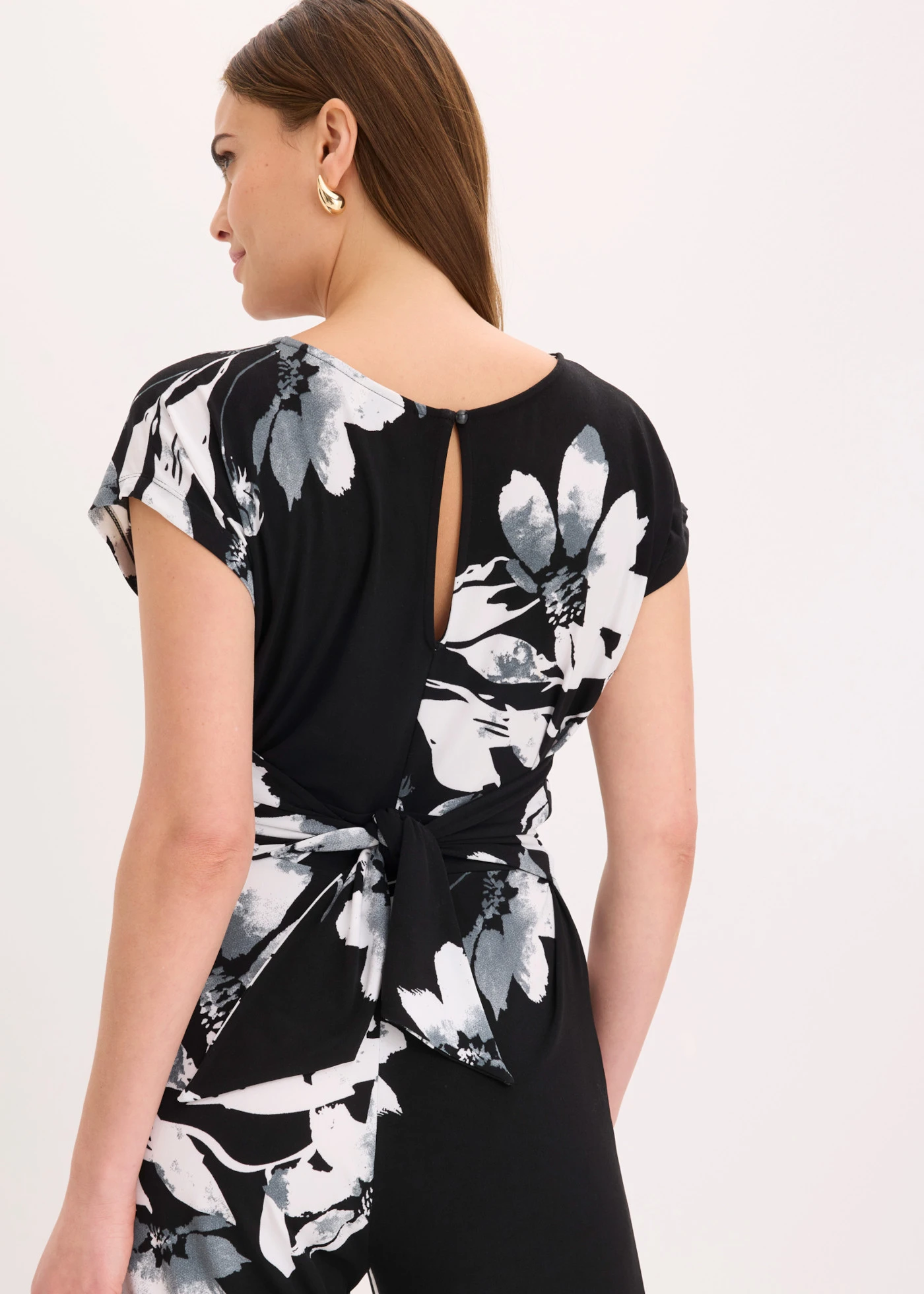 Combinaison avec imprimé palmier • noir-blanc imprimé • Boutique bonprix