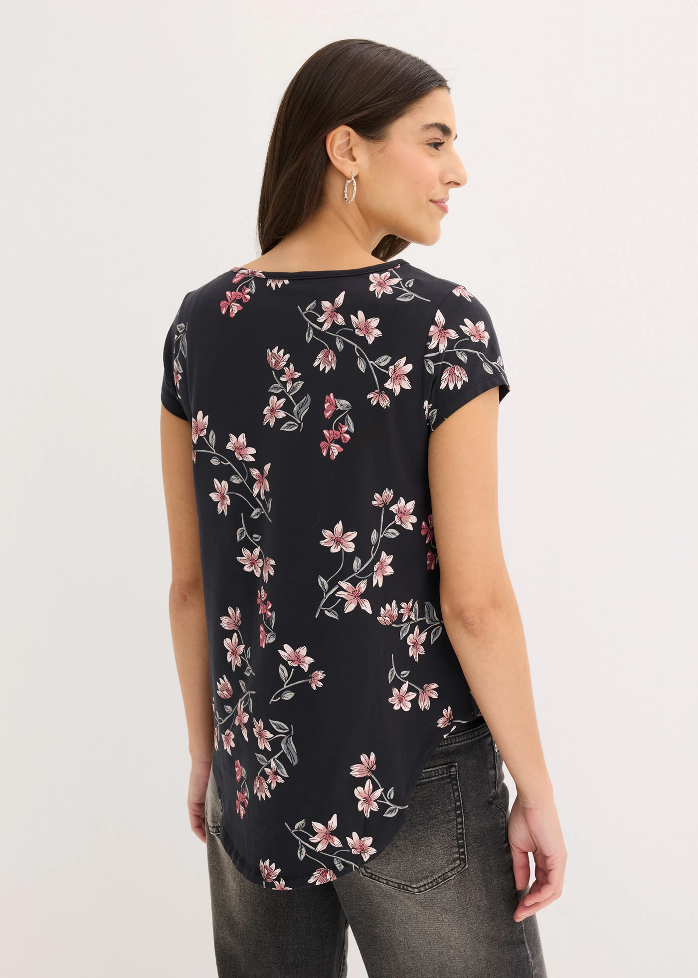 T-shirt oversize en coton extensible • noir-rose floral • Boutique bonprix