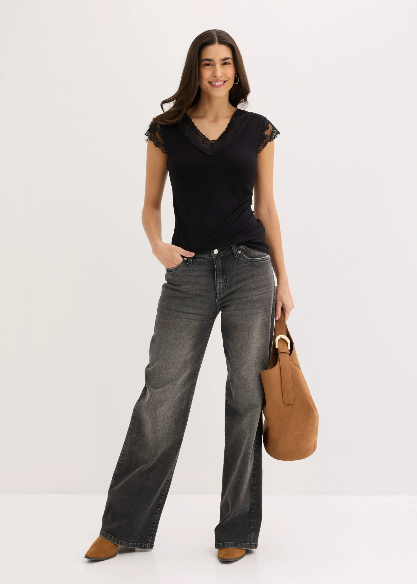 T-shirt doux en viscose extensible • noir • Boutique bonprix