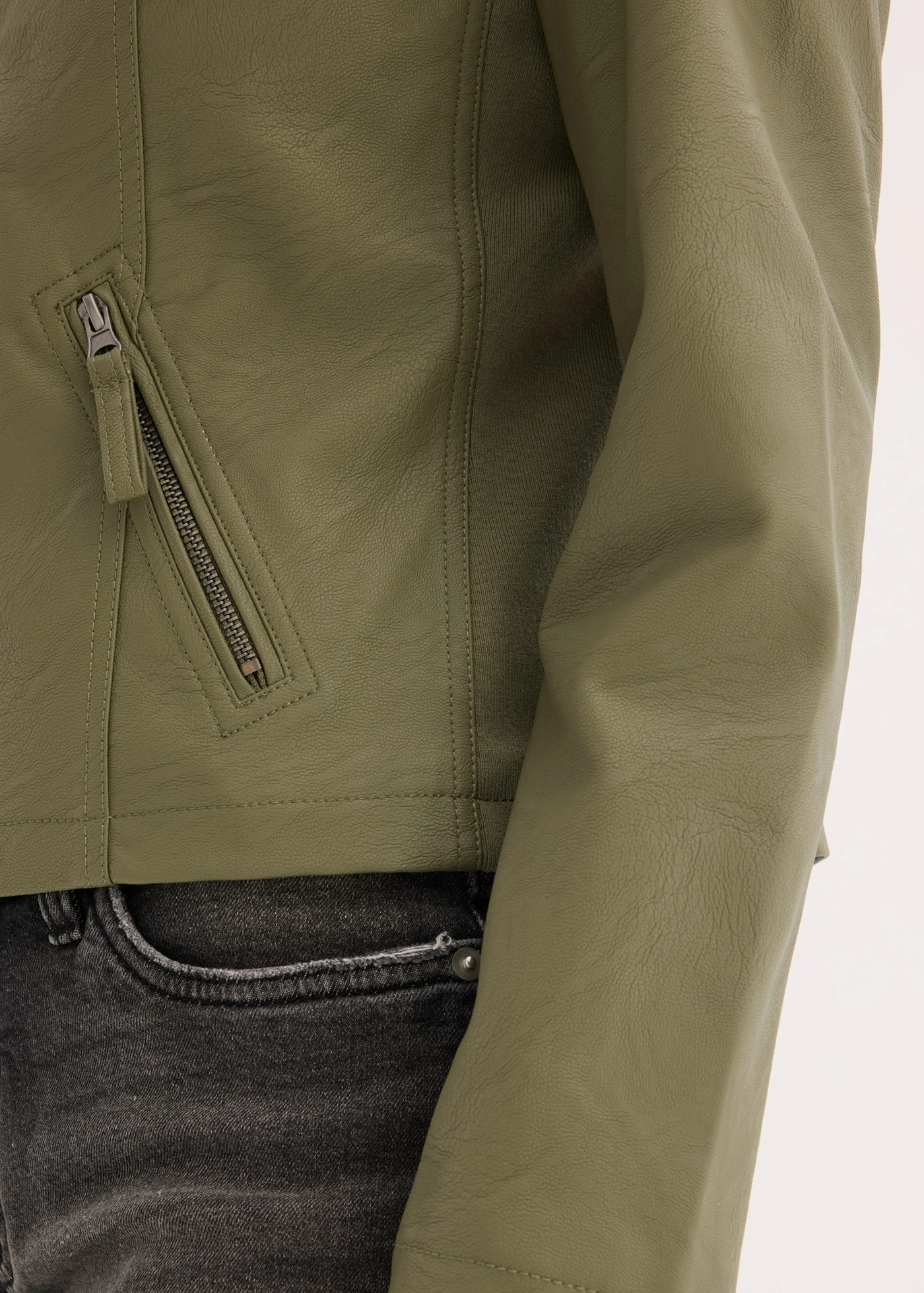 Imitatieleren jas van pure viscose • olijfgroen • bonprix online shop