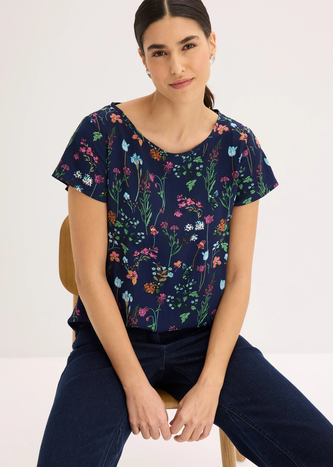 Blouseshirt • middernachtblauw gebloemd • bonprix online shop