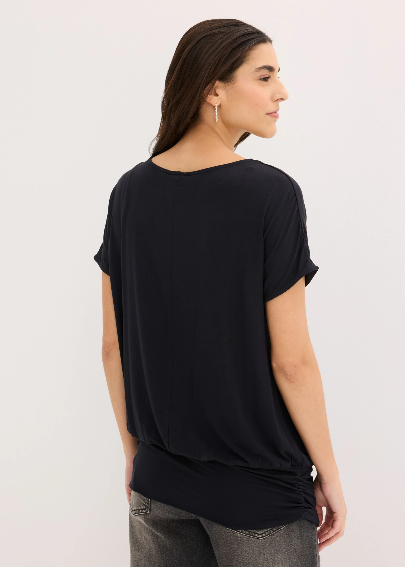 T-shirt doux en viscose extensible • noir • Boutique bonprix