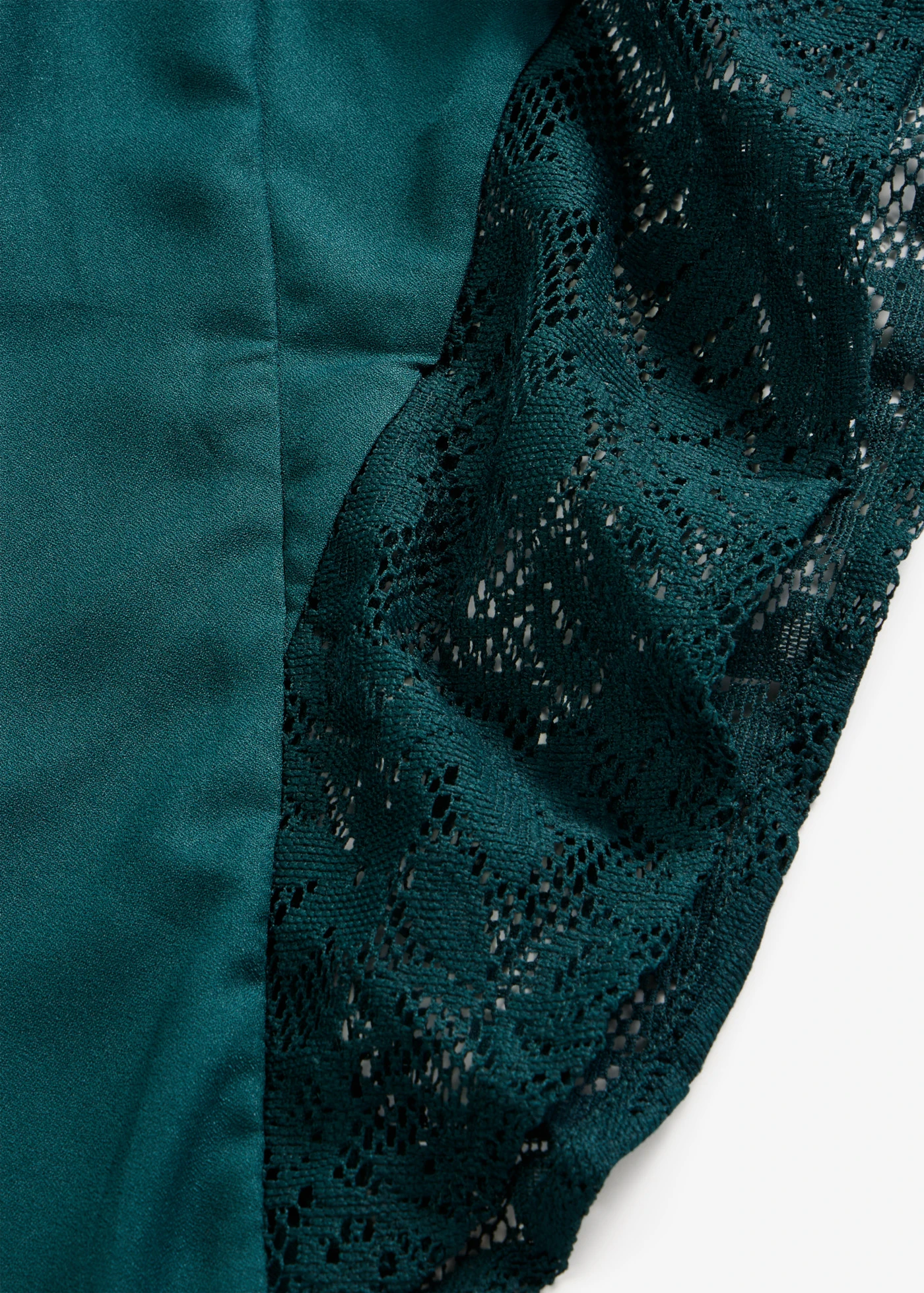 Tuniková blúzka s aplikáciami • tmavozelená • obchod bonprix