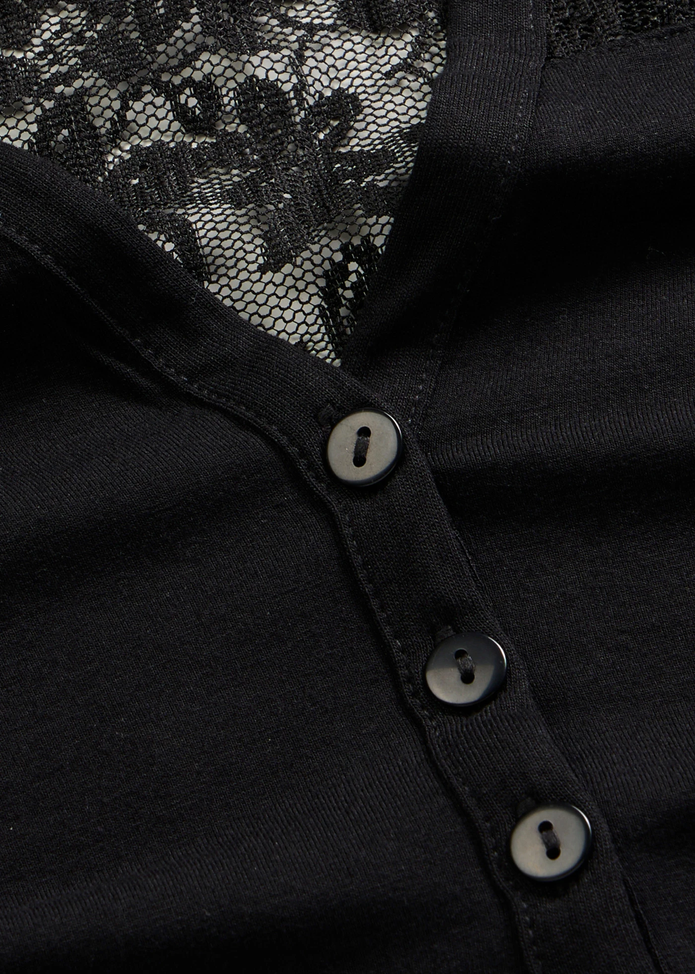 Bluză henley din amestec cu viscoză • negru • magazin bonprix