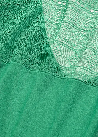 Shirt in een viscosemix • groen • bonprix online shop