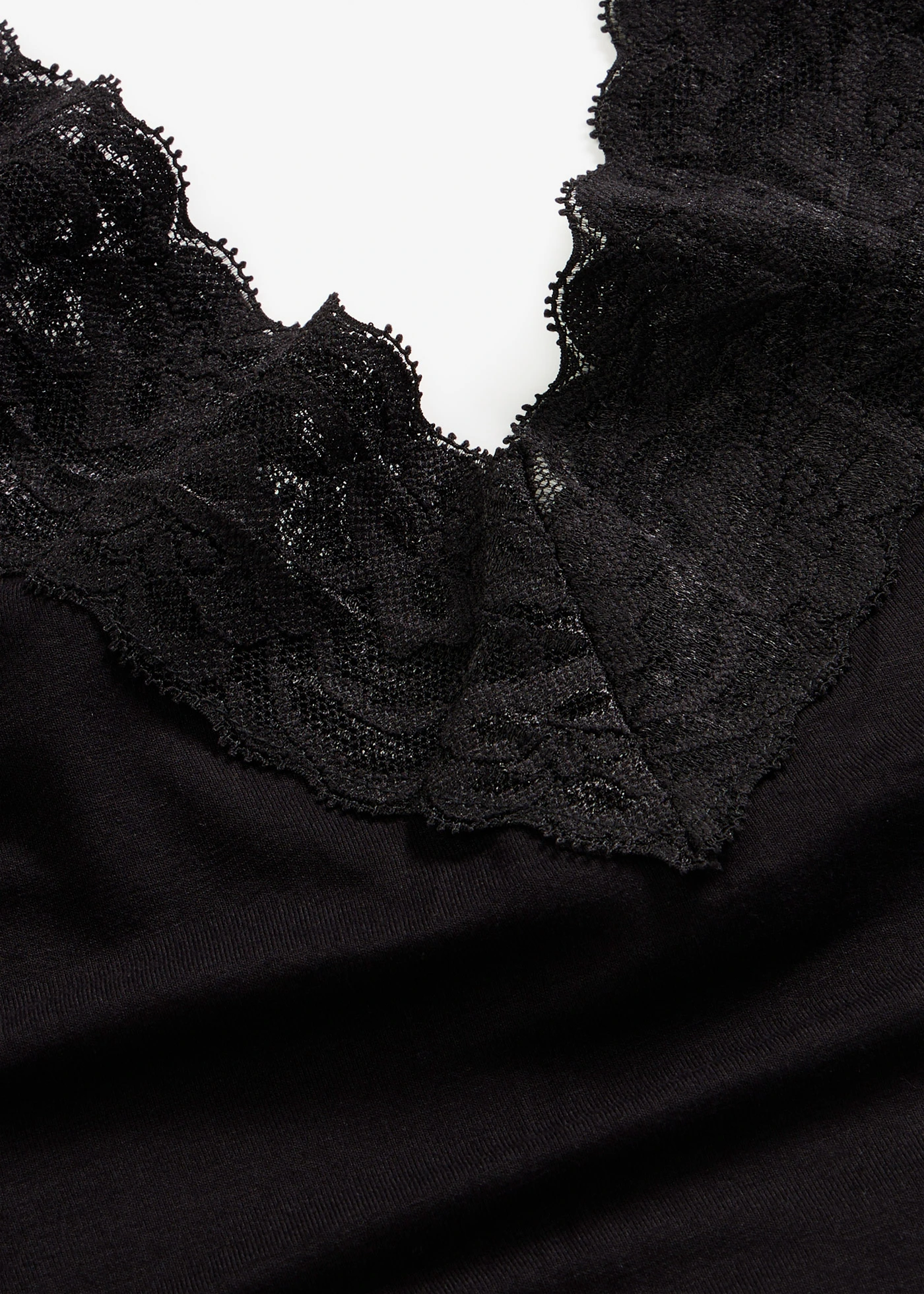 T-shirt doux en viscose extensible • noir • Boutique bonprix