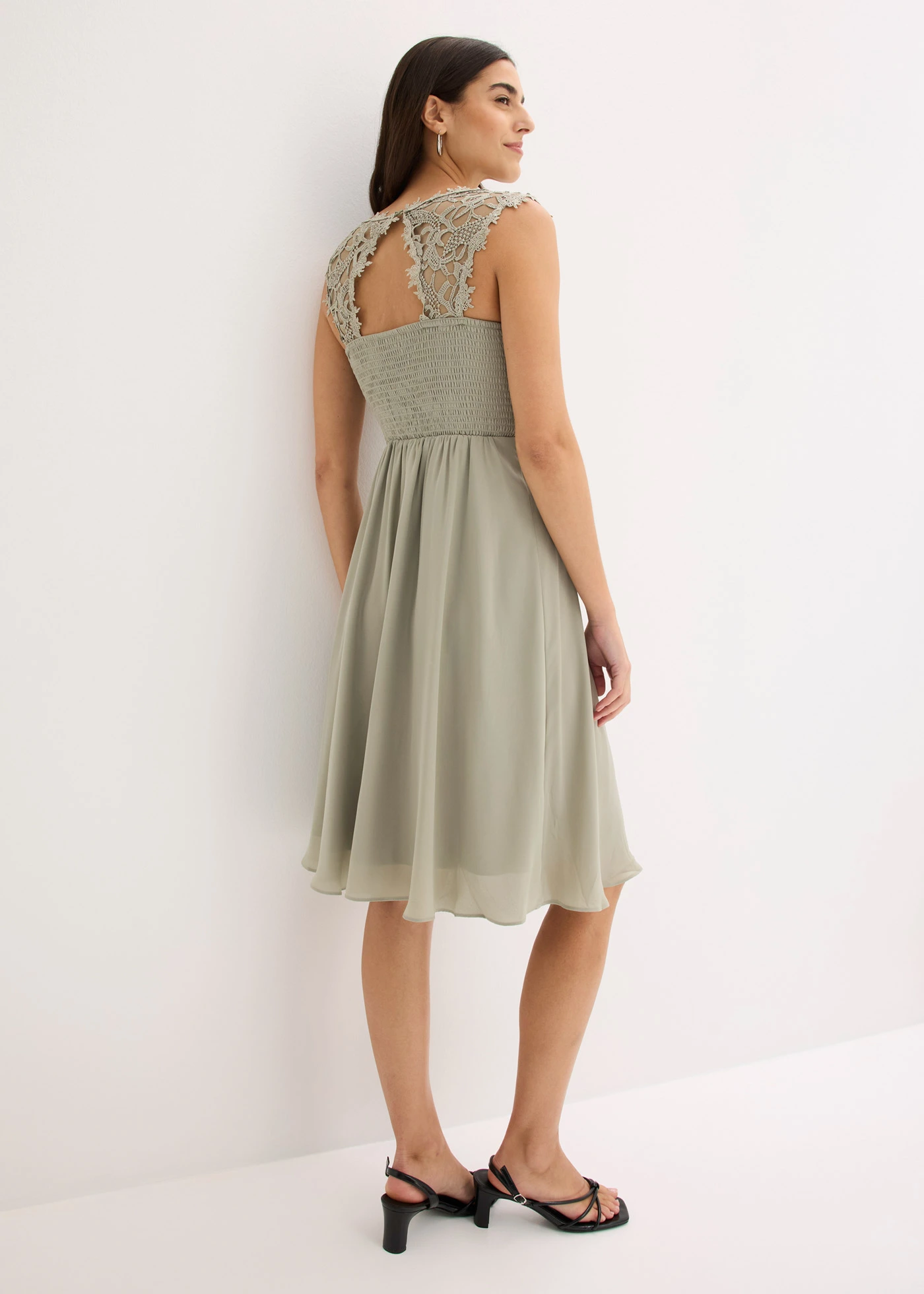 Mini jurk met kant • zeegras • bonprix online shop