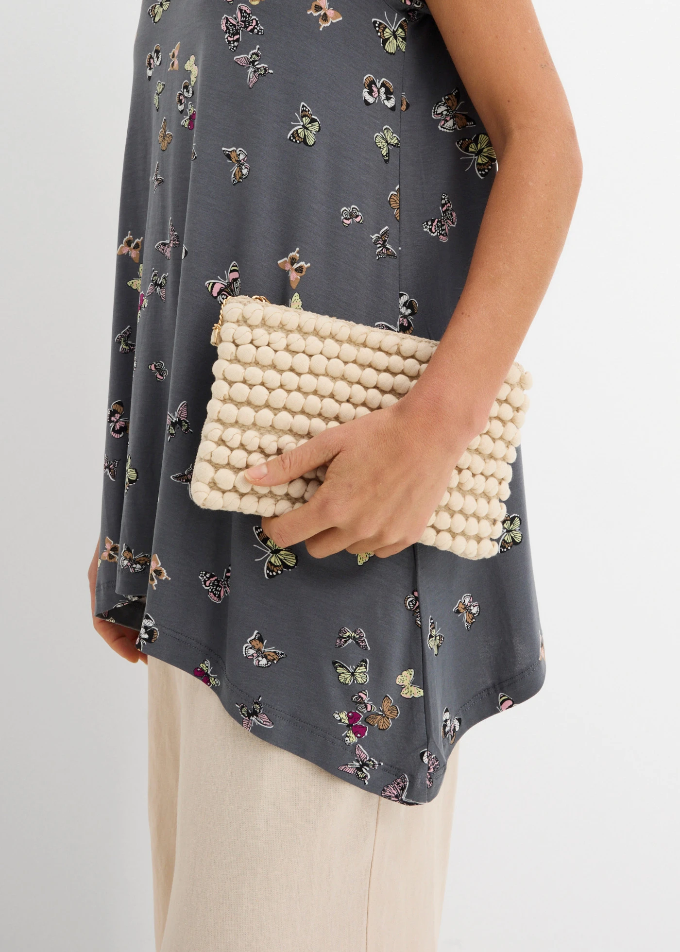 Tričko s motýlky • tmavě šedá s potiskem • bonprix obchod