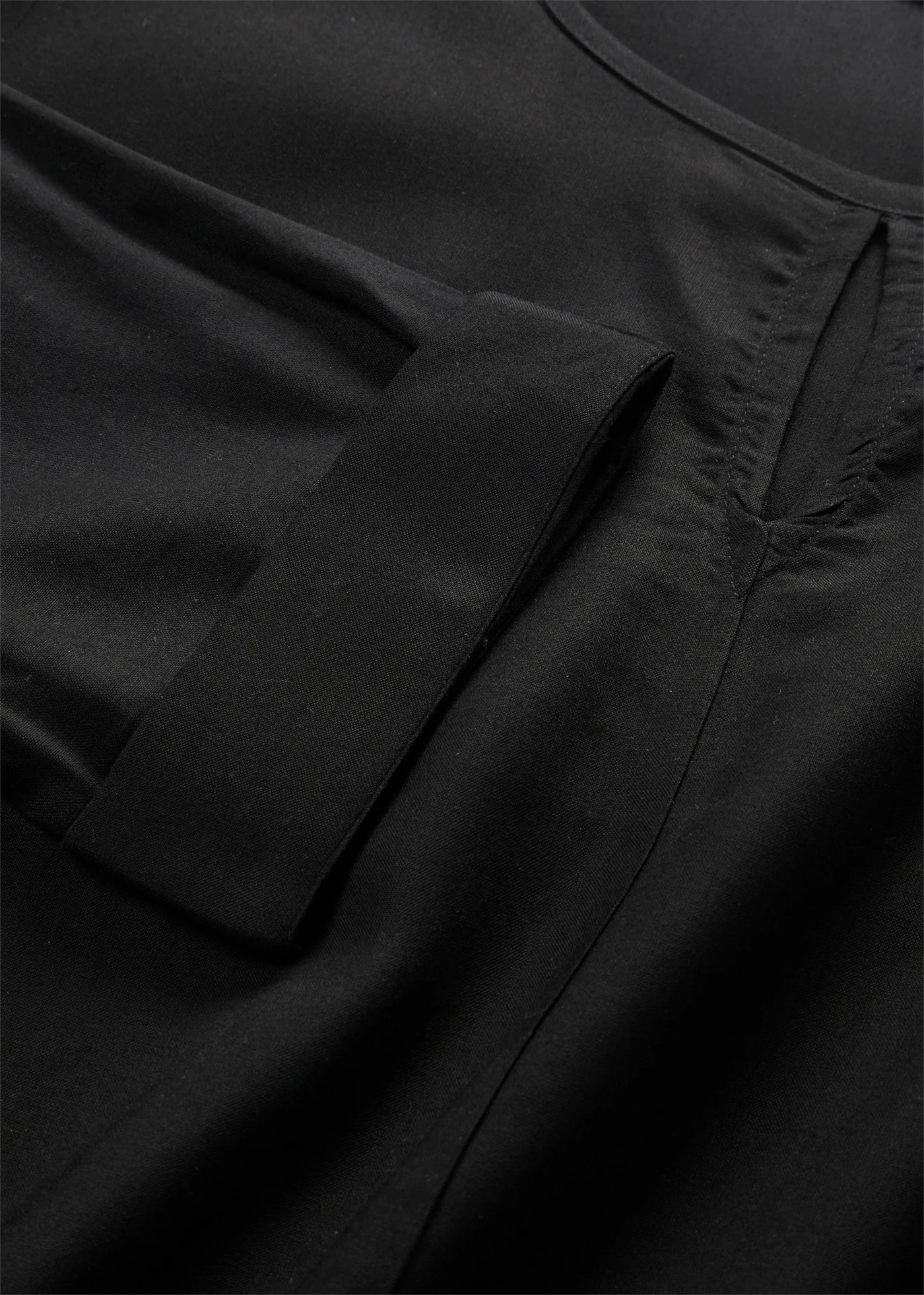 Halenkové triko z čisté viskózy • černá • bonprix obchod