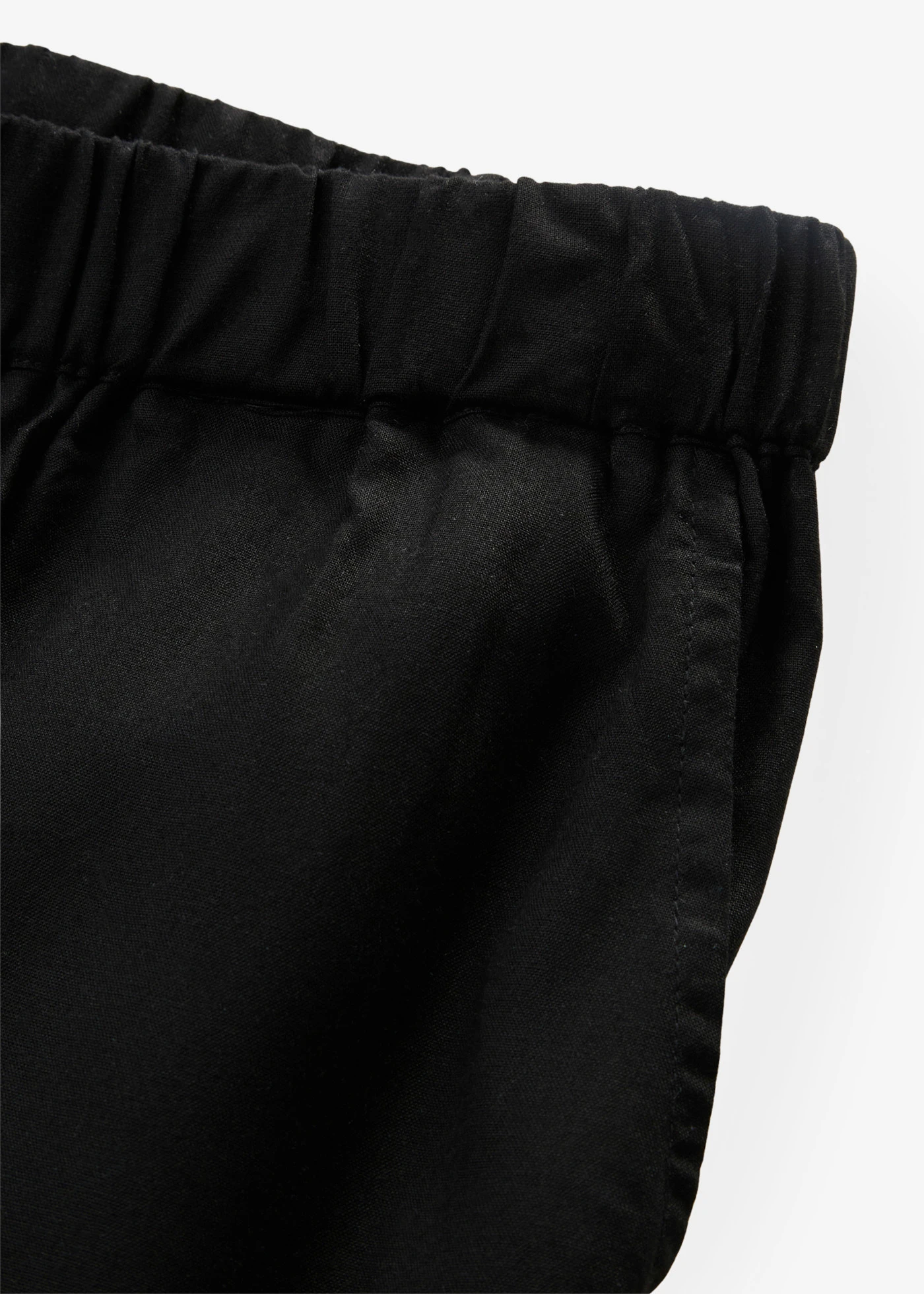 Pantalon léger en viscose à taille élastiquée • noir • Boutique bonprix