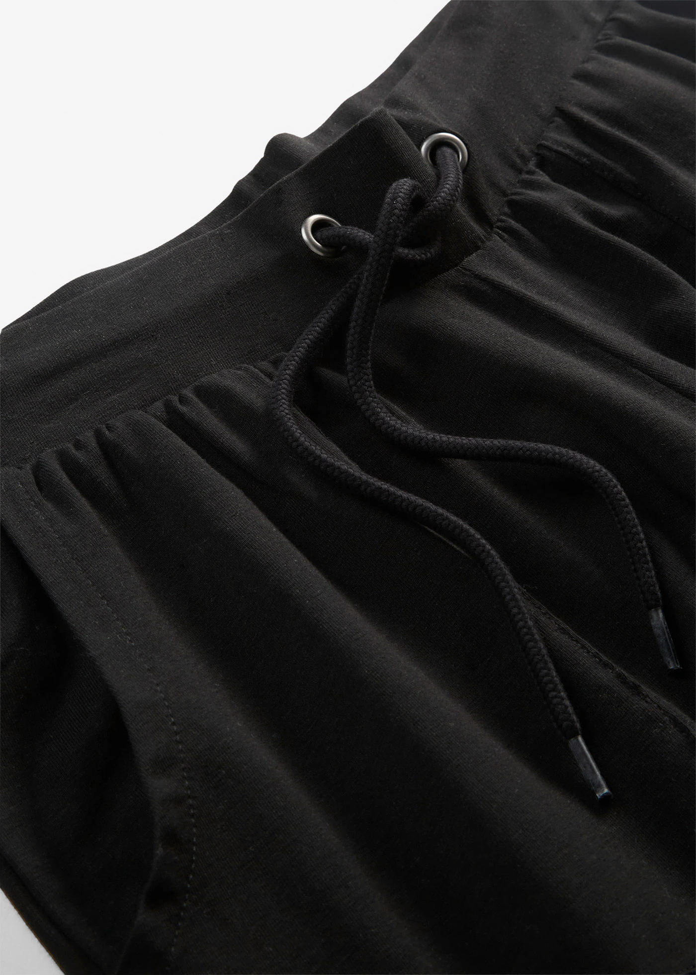 Wijde joggingbroek in een katoenmix • zwart • bonprix online shop