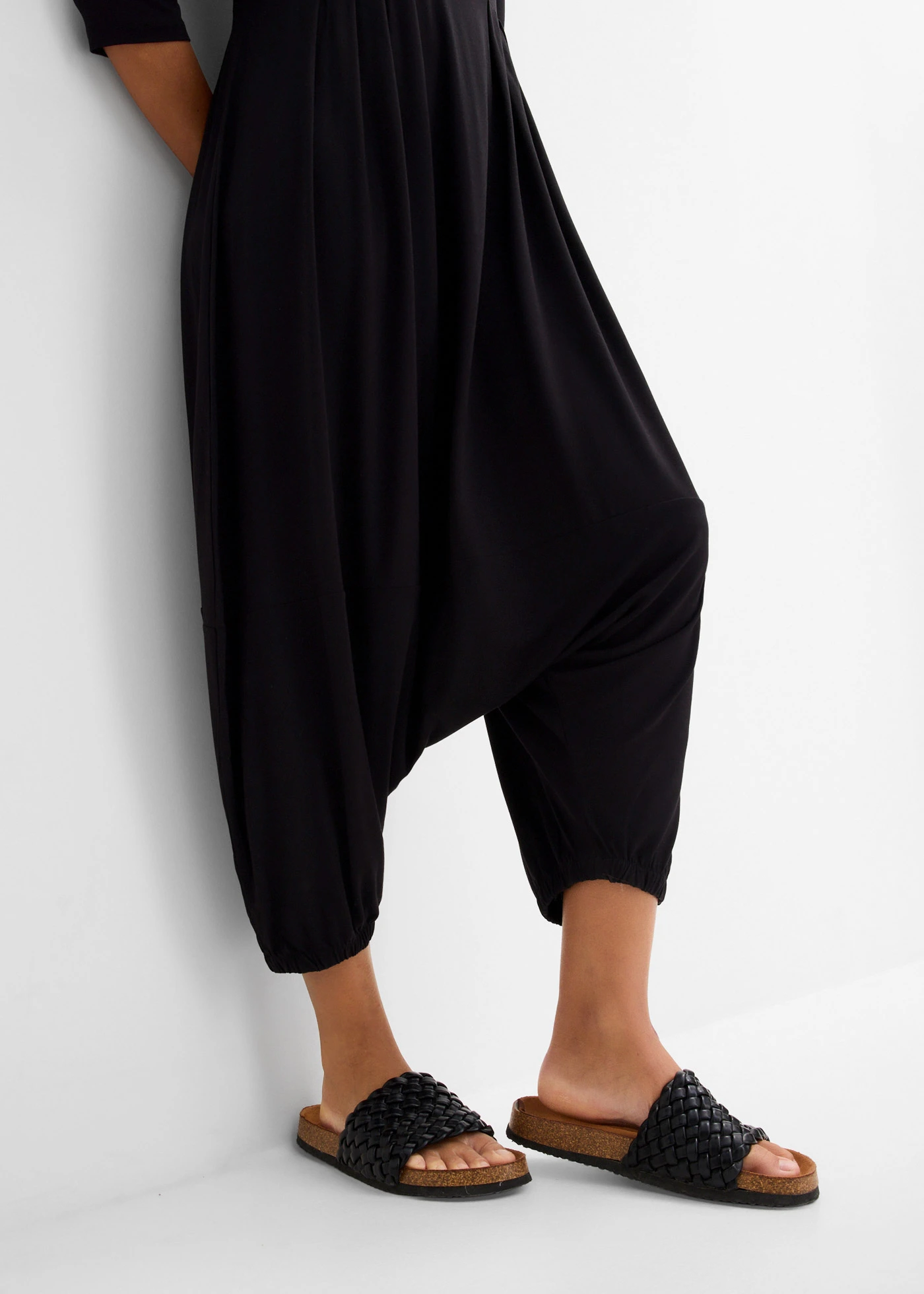 Jersey jumpsuit van soepele viscose • zwart • bonprix online shop