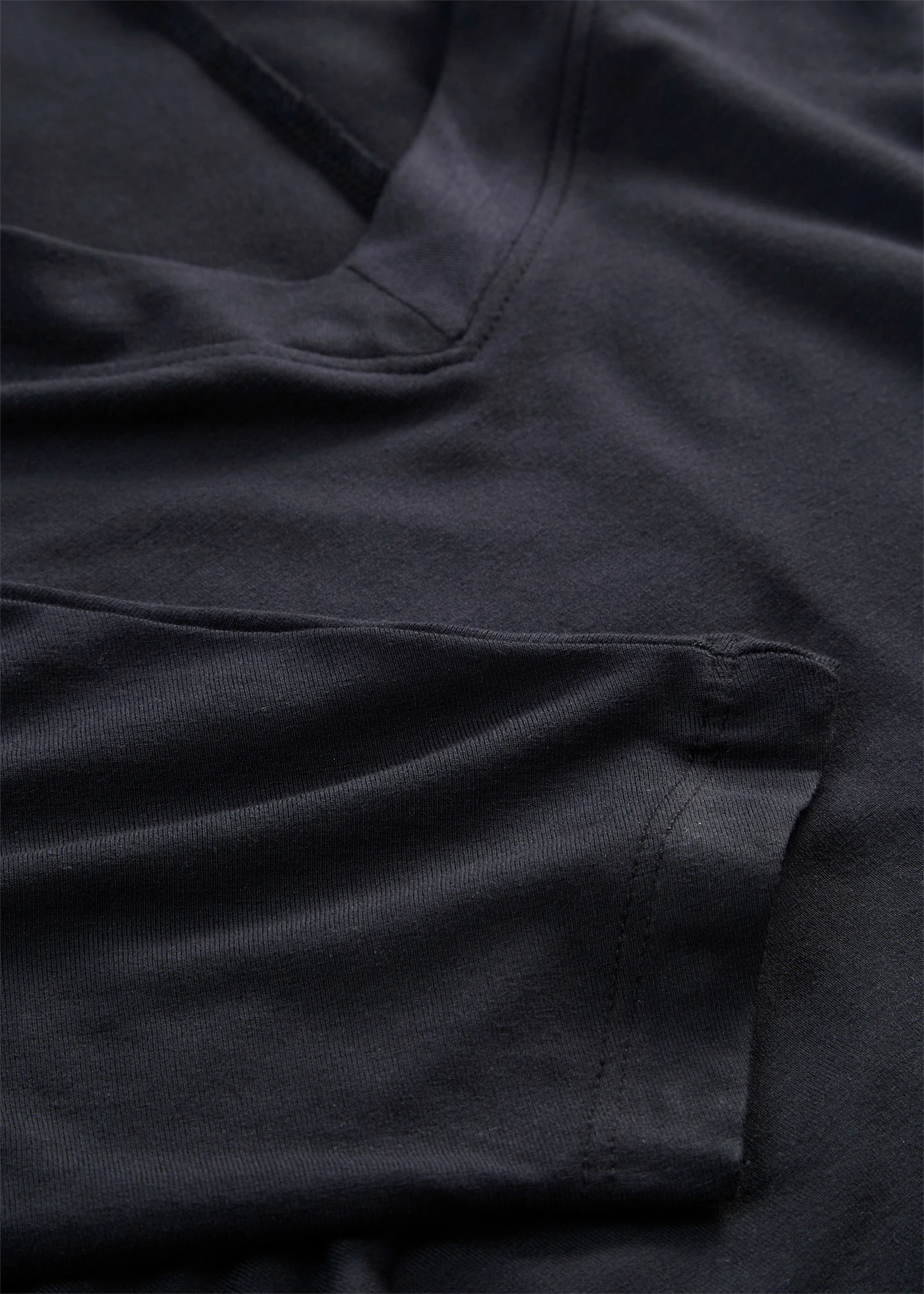 T-shirt fluide • noir • Boutique bonprix