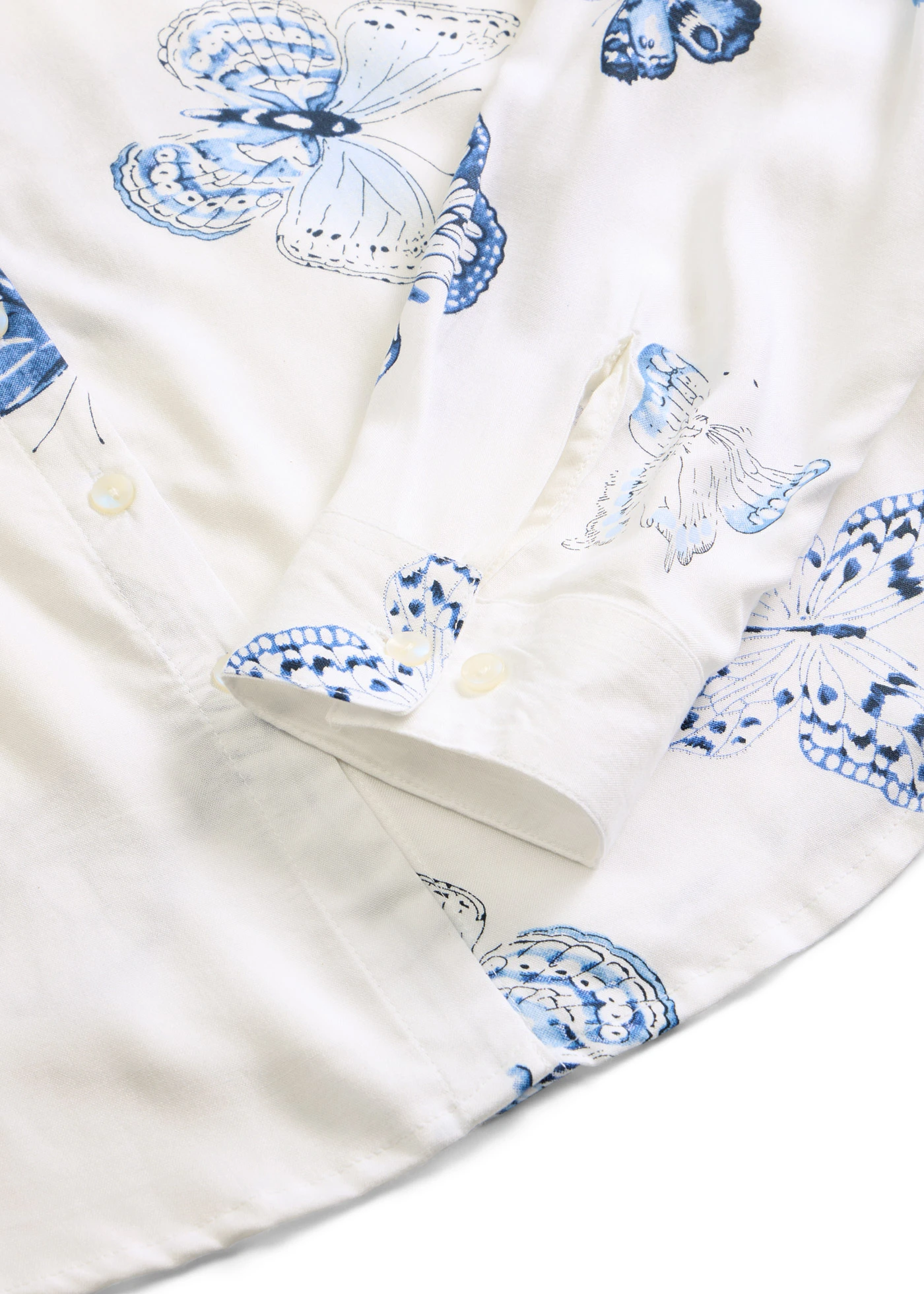 Viscose blouse met print • wit/blauw met print • bonprix online shop