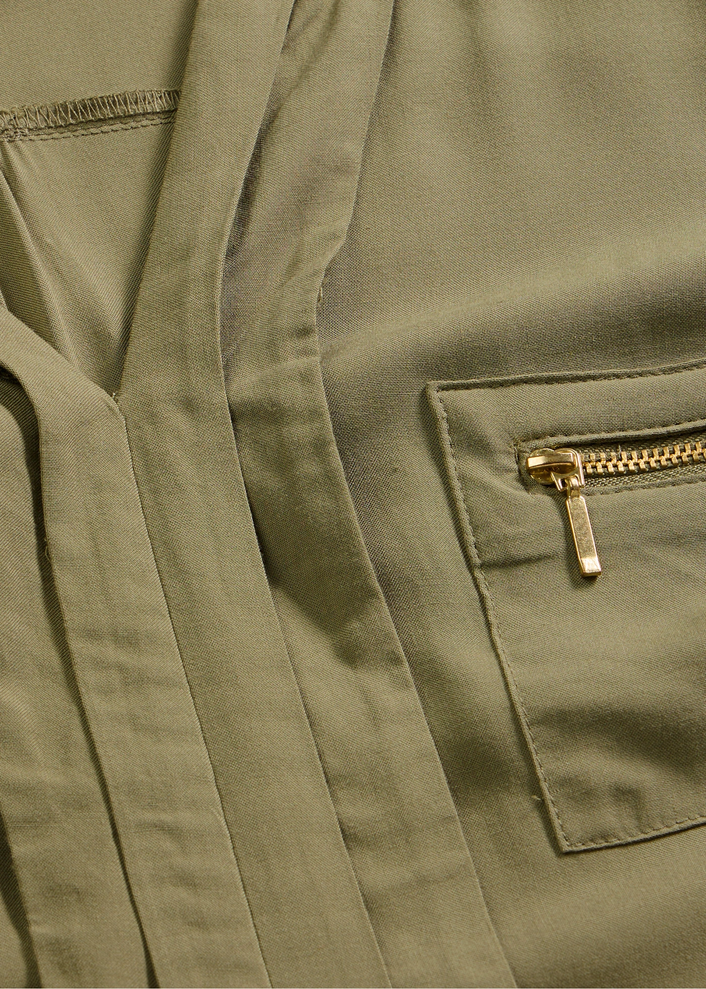 Blouse en viscose fluide • olive • Boutique bonprix