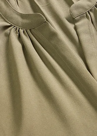 Chemisier manches courtes à boutonnage invisible • olive • Boutique bonprix