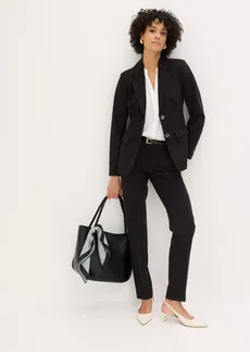 Costum cu pantaloni negru