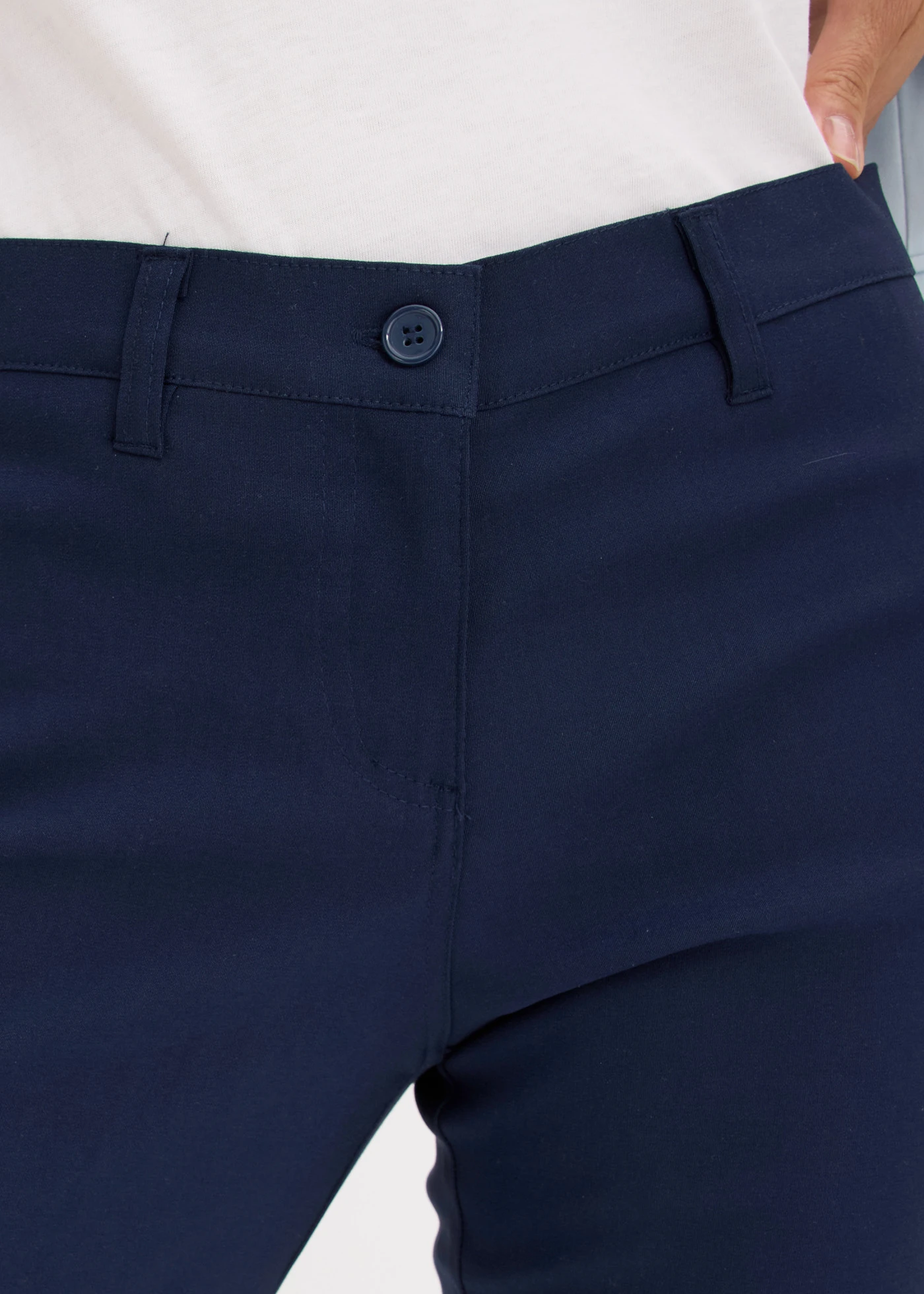 Spodnie ze stretchem o kroju bootcut • ciemnoniebieski • sklep bonprix