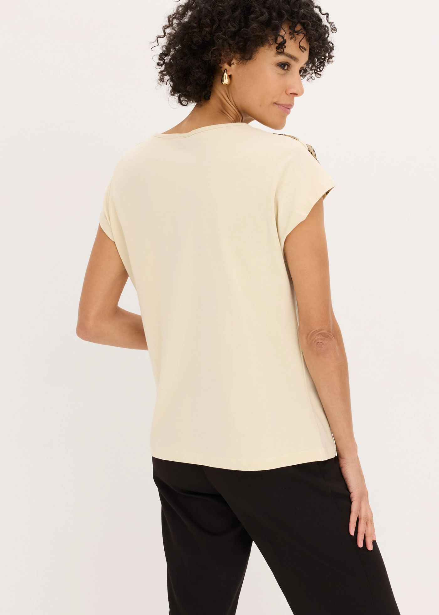 Shirt • naturel-zwart-licht olijfgroen • bonprix online shop