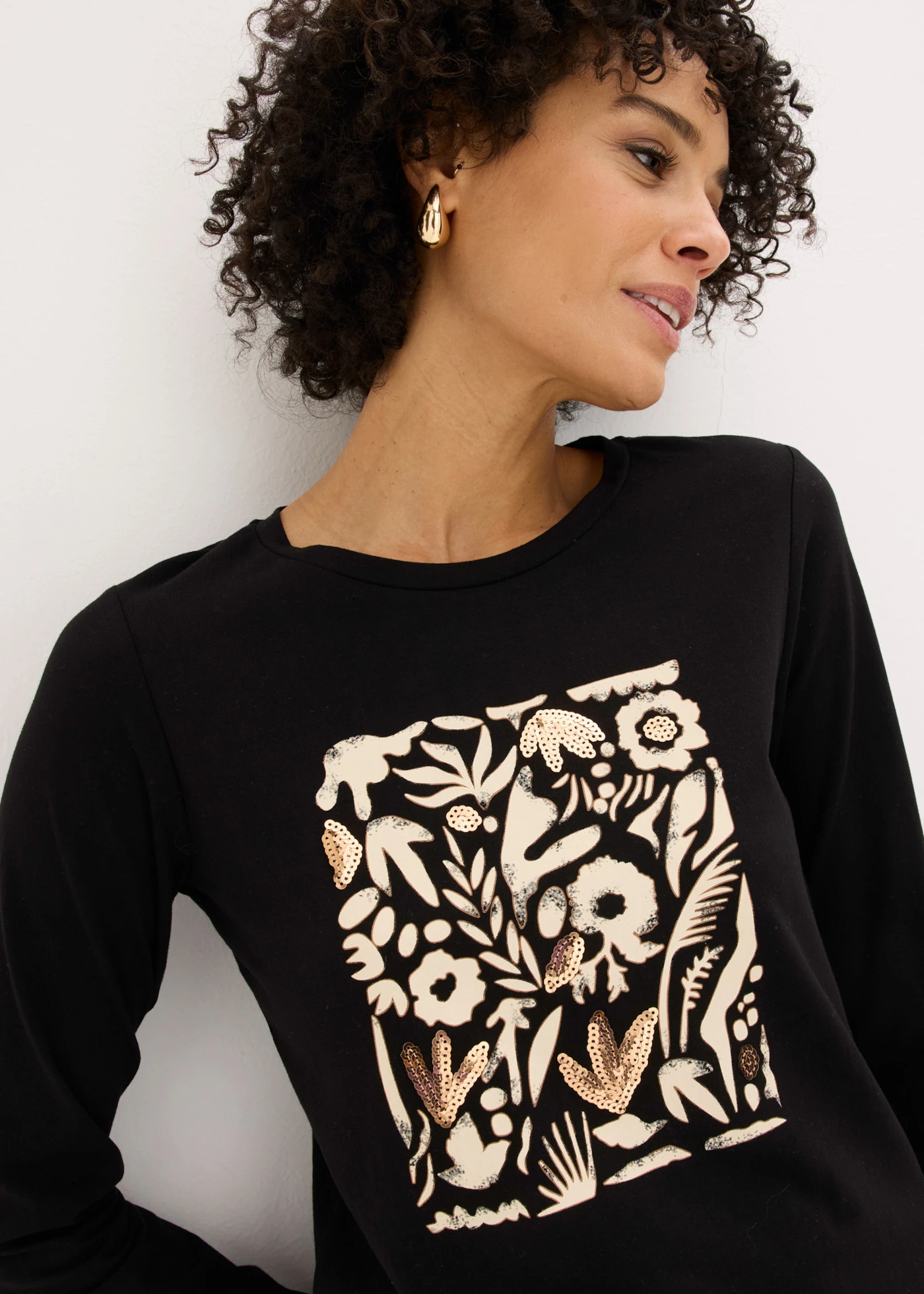 T-shirt manches longues en coton extensible • noir/beige galet/marron moka imprimé • Boutique bonprix