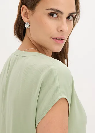 Satijnen tuniek met korte mouwen en oversized schouders • lichtgroen • bonprix online shop