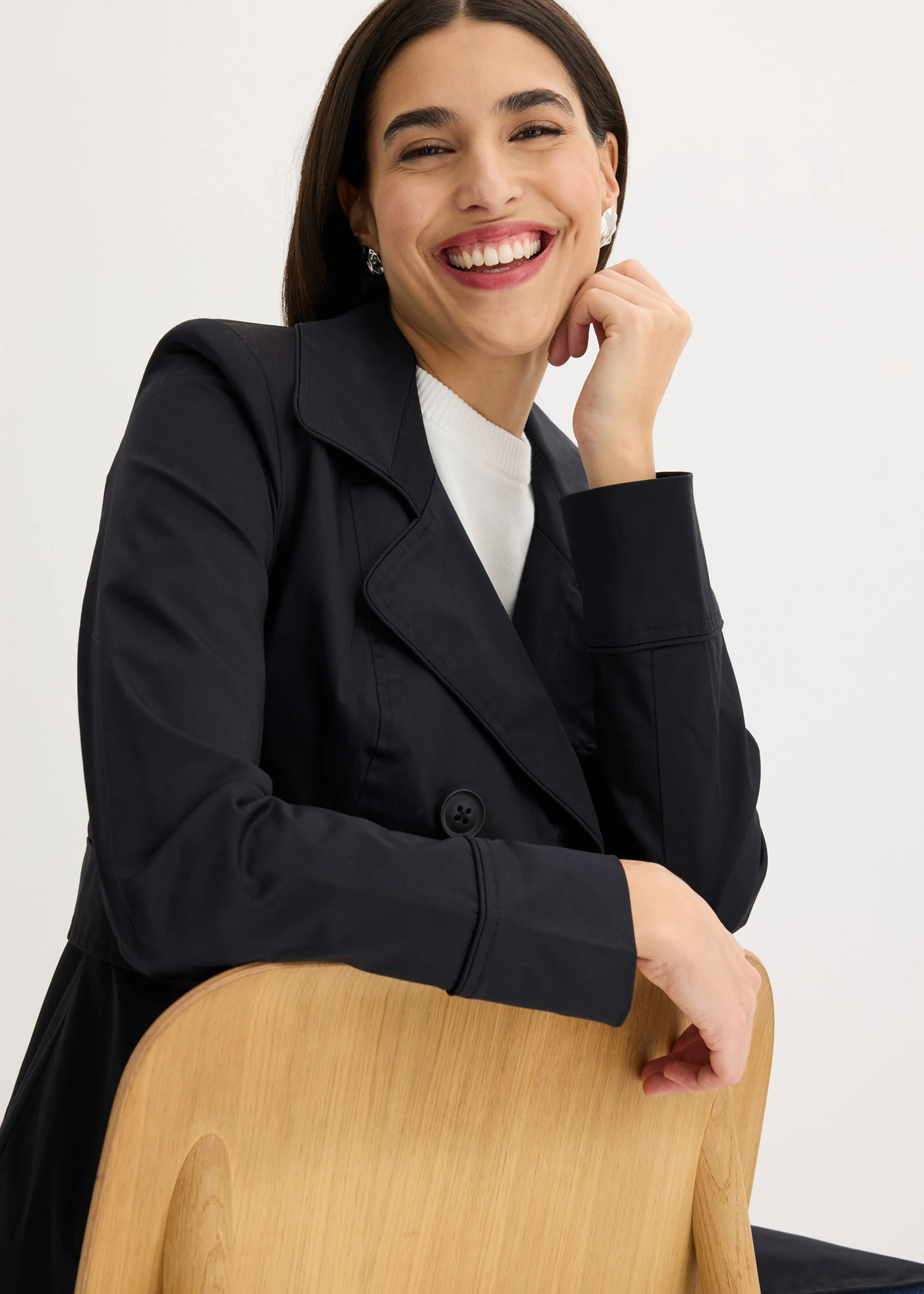 Trenchcoat van katoen • zwart • bonprix online shop