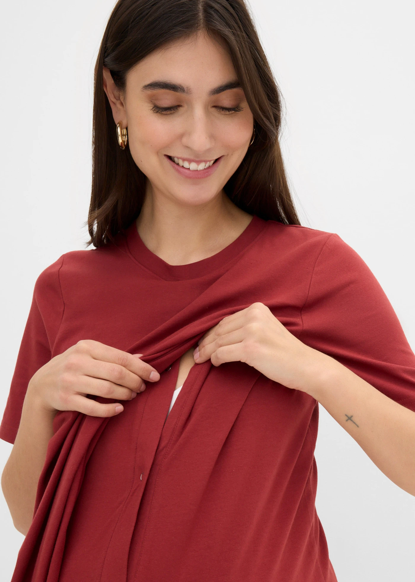 Robe de grossesse et d’allaitement en coton • rouge désert • Boutique bonprix
