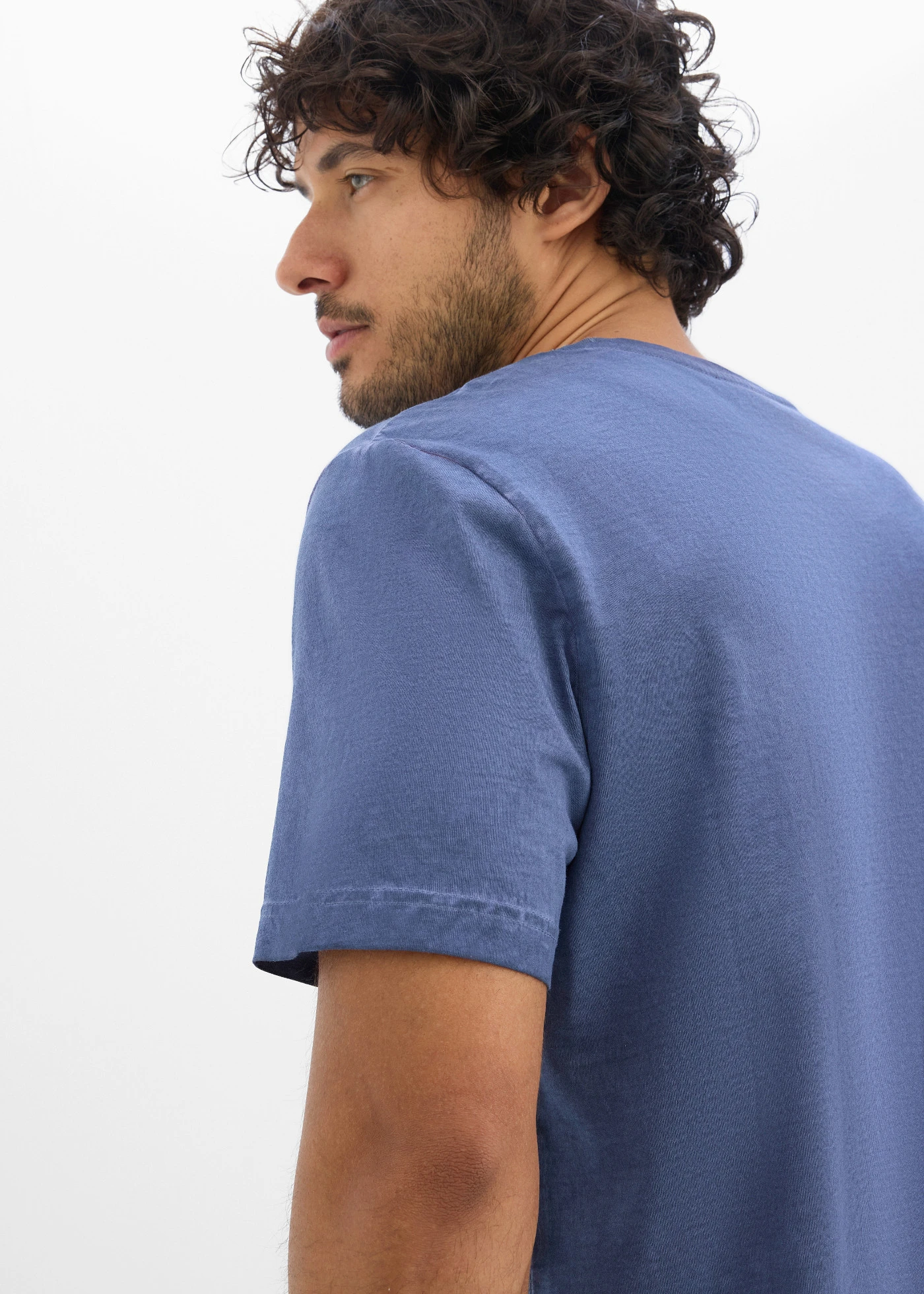 Tricou cu aspect prespălat din bumbac organic 100% • indigo. cu imprimeu • magazin bonprix