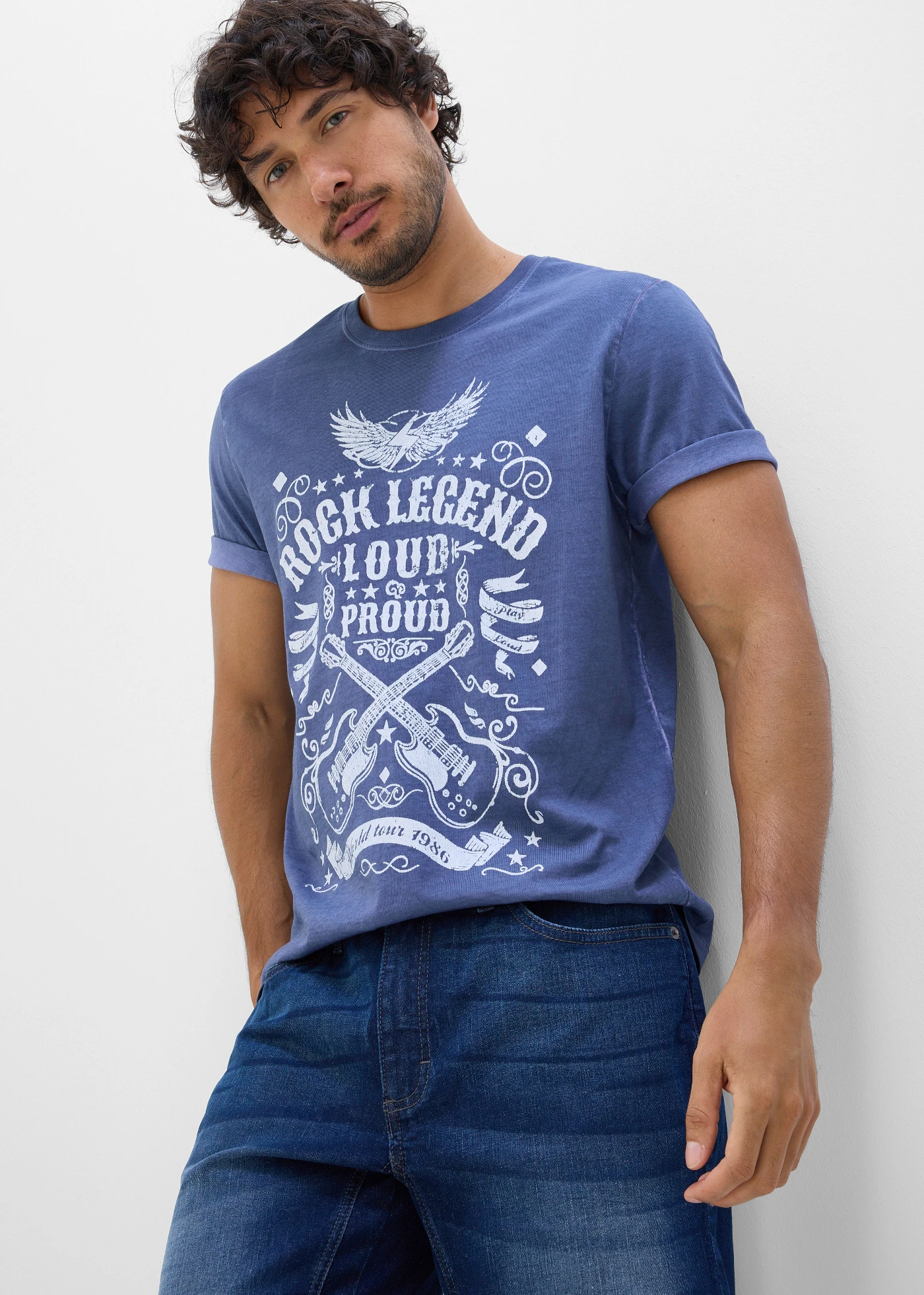 T-shirt in washed out look van biologisch katoen • indigo met print • bonprix online shop
