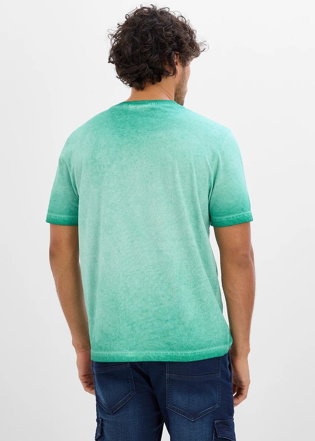 T-shirt in een verwassen look van biologisch katoen • Pacifisch groen met print • product-page.page-title-suffix