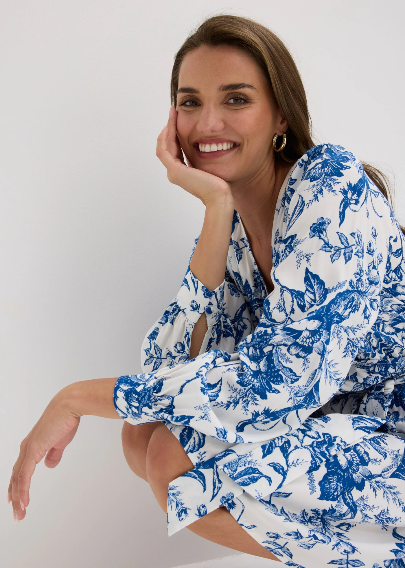 Jurk van soepele viscose • wit-blauw gebloemd • bonprix online shop