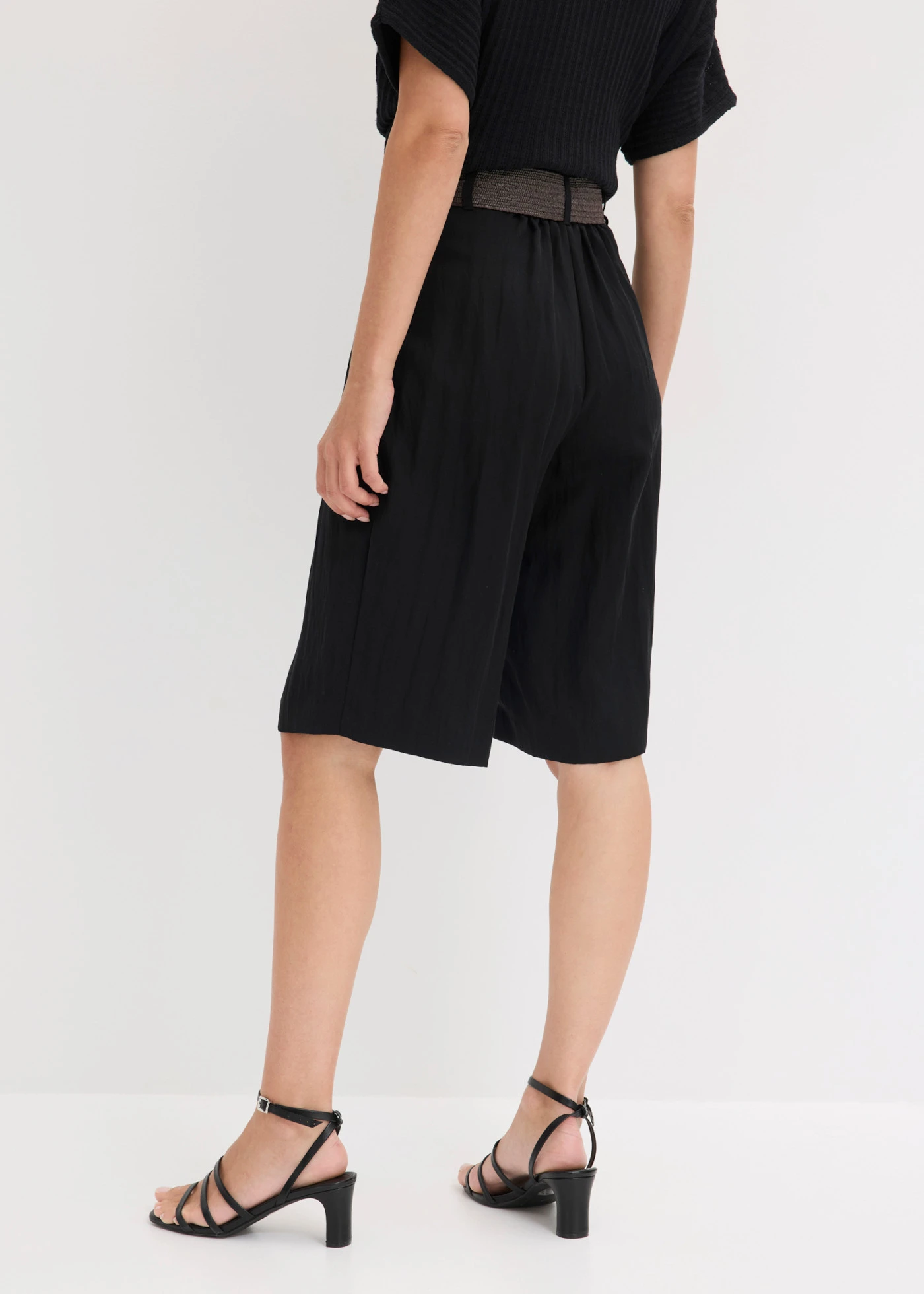 Bermuda en matière douce • noir • Boutique bonprix