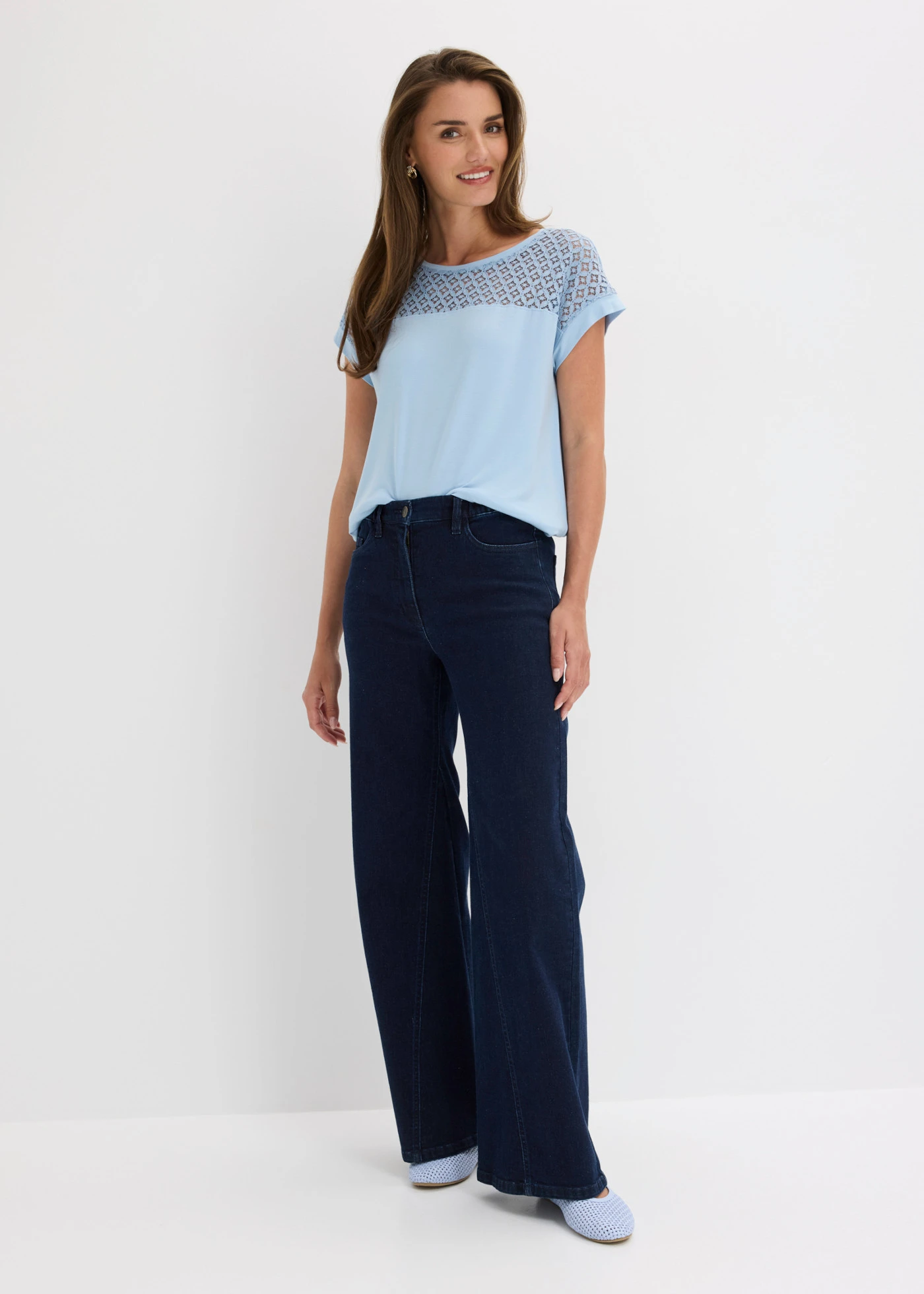 Shirt van een zachte viscosemix • lichtblauw • bonprix online shop