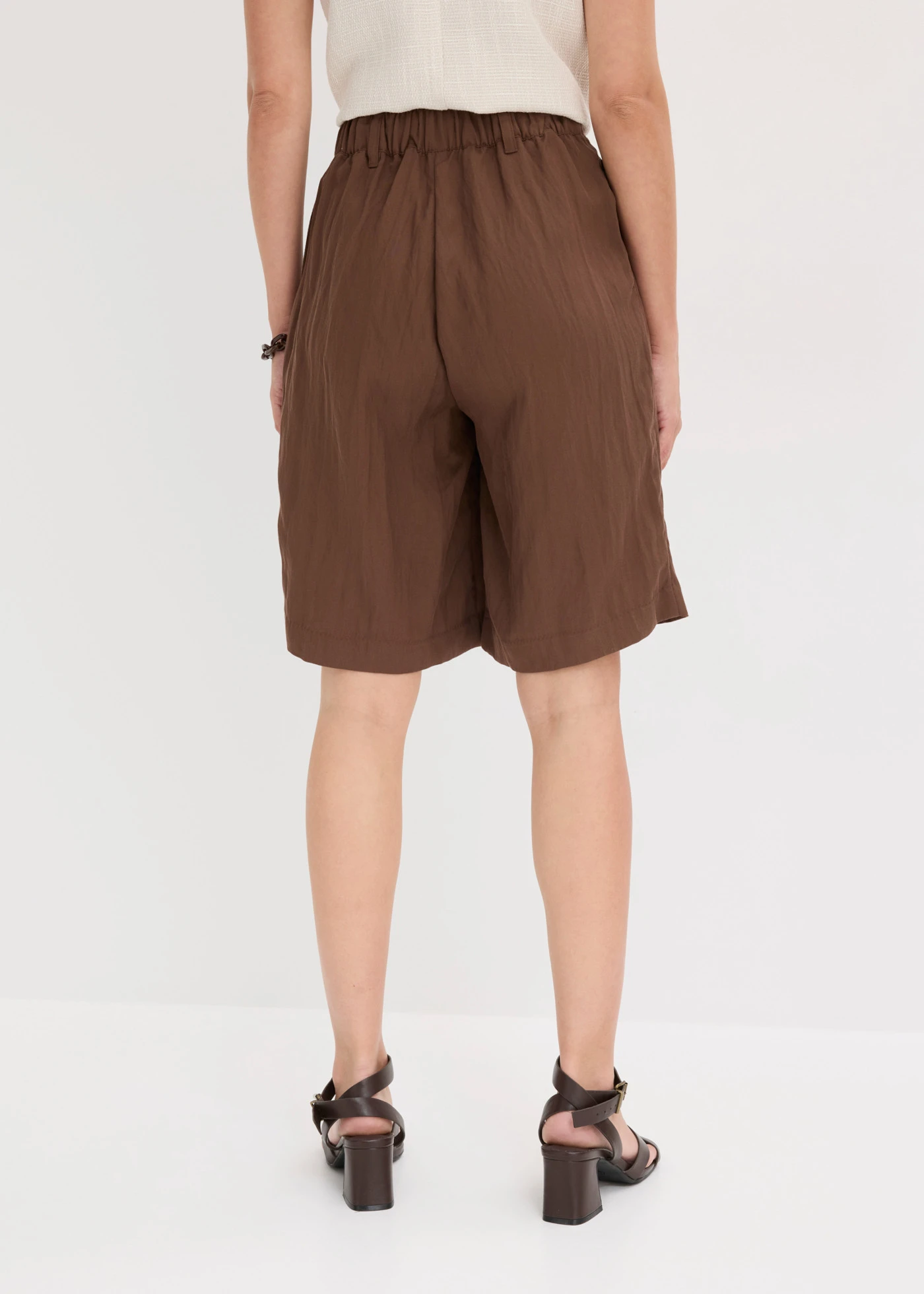 Bermuda van een soepele viscosemix • bruin • bonprix online shop