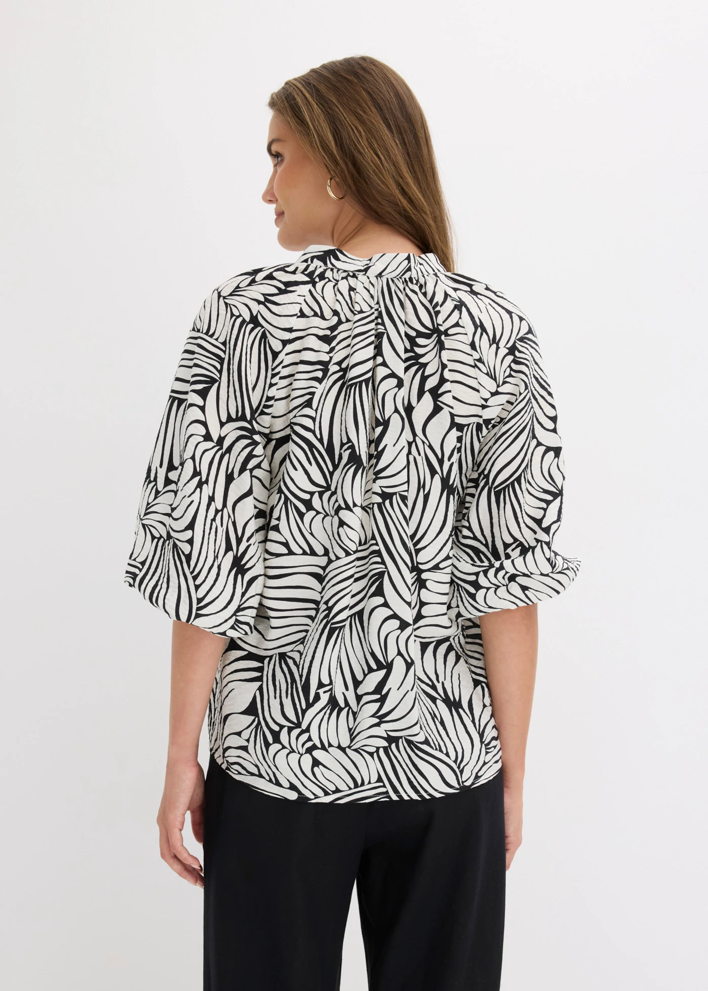 Tunique-blouse • noir/écru imprimé • Boutique bonprix